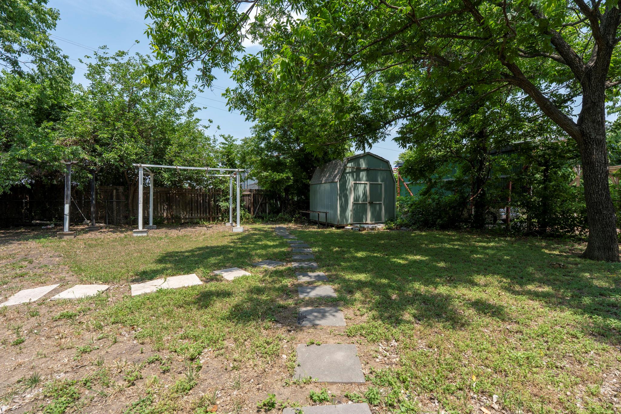 1203 Haynes St, San Marcos, TX 78666