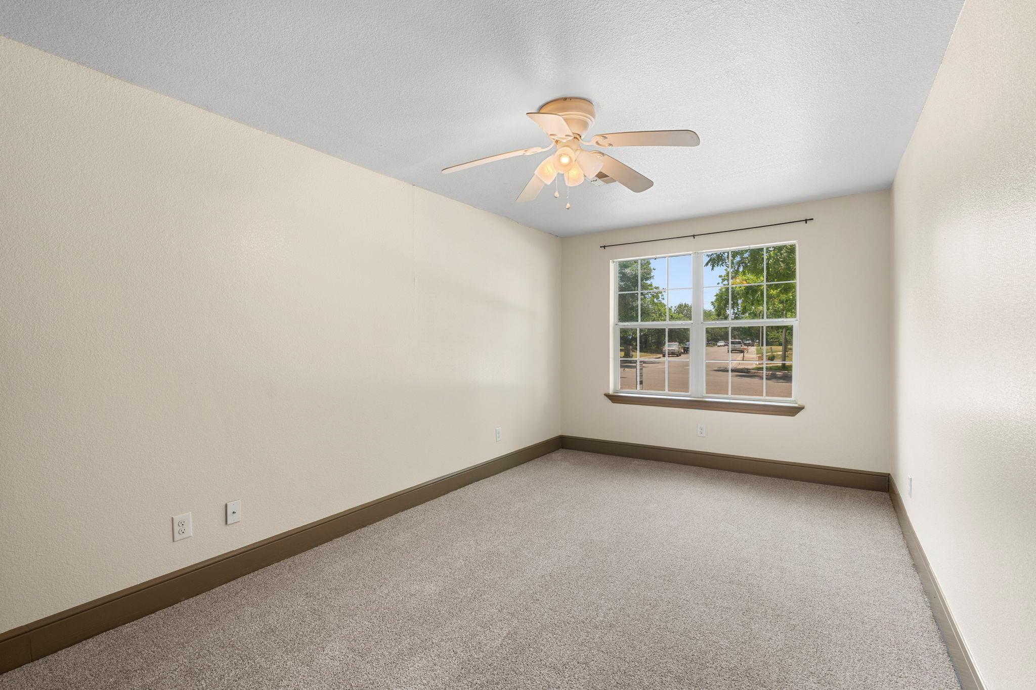 1203 Haynes St, San Marcos, TX 78666