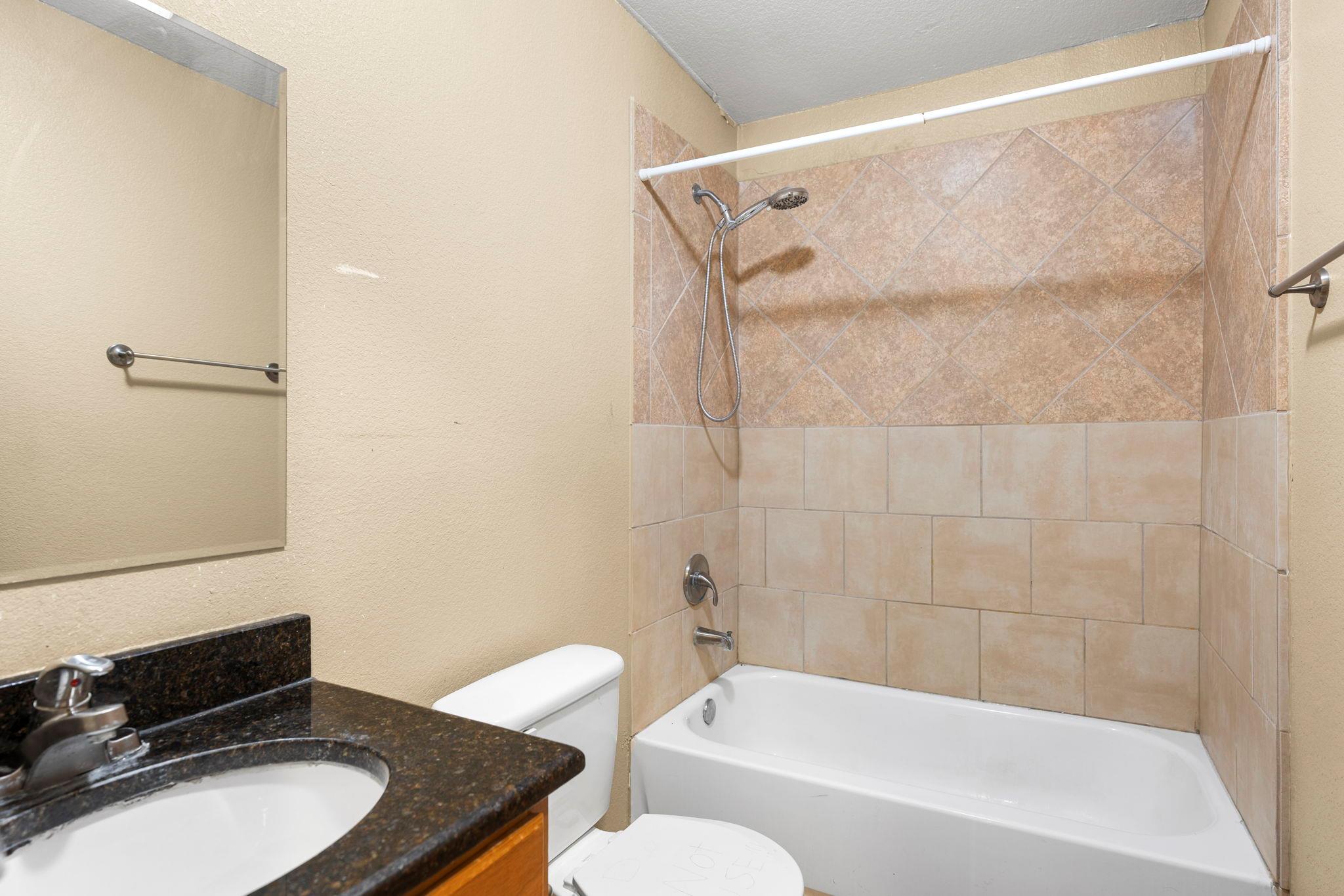 1203 Haynes St, San Marcos, TX 78666