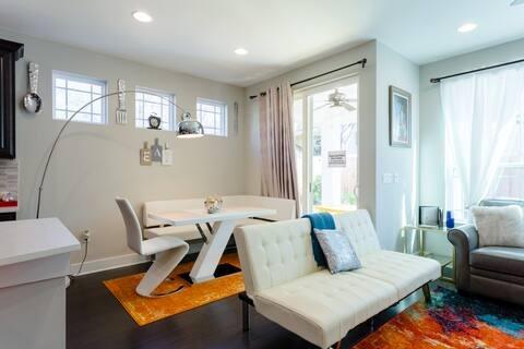 807 E 16th St # A, Austin, TX 78702