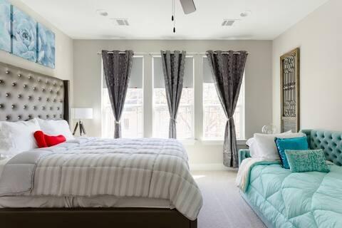 807 E 16th St # A, Austin, TX 78702