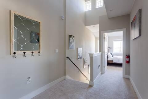 807 E 16th St # A, Austin, TX 78702