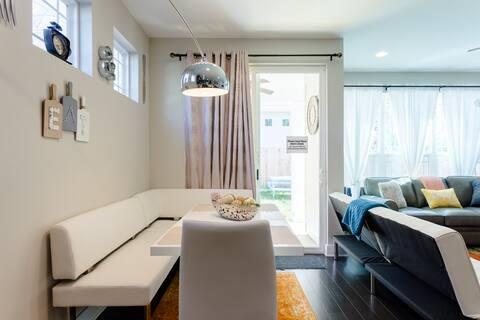 807 E 16th St # A, Austin, TX 78702