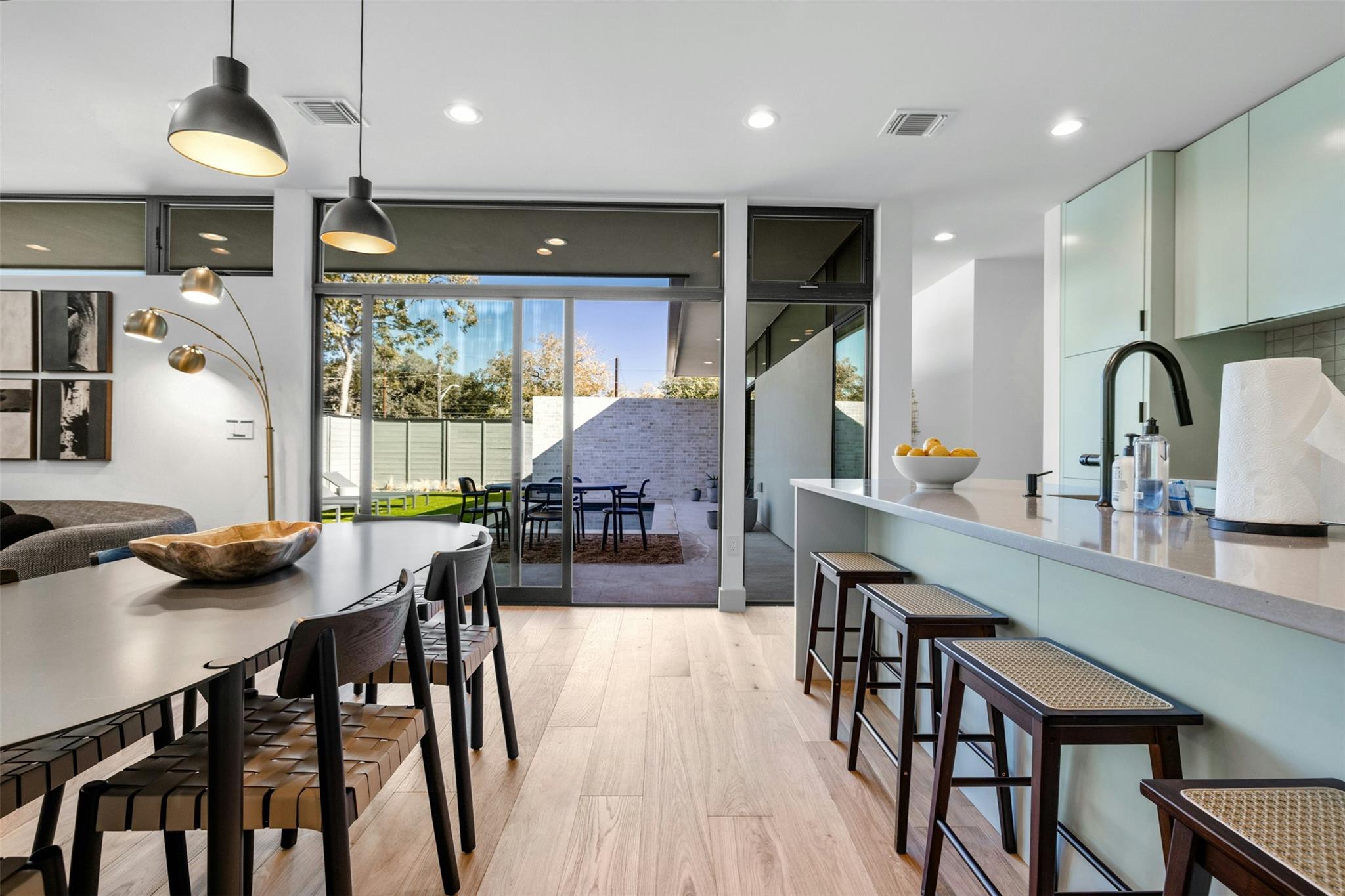 2201 Euclid Ave, Austin, TX 78704