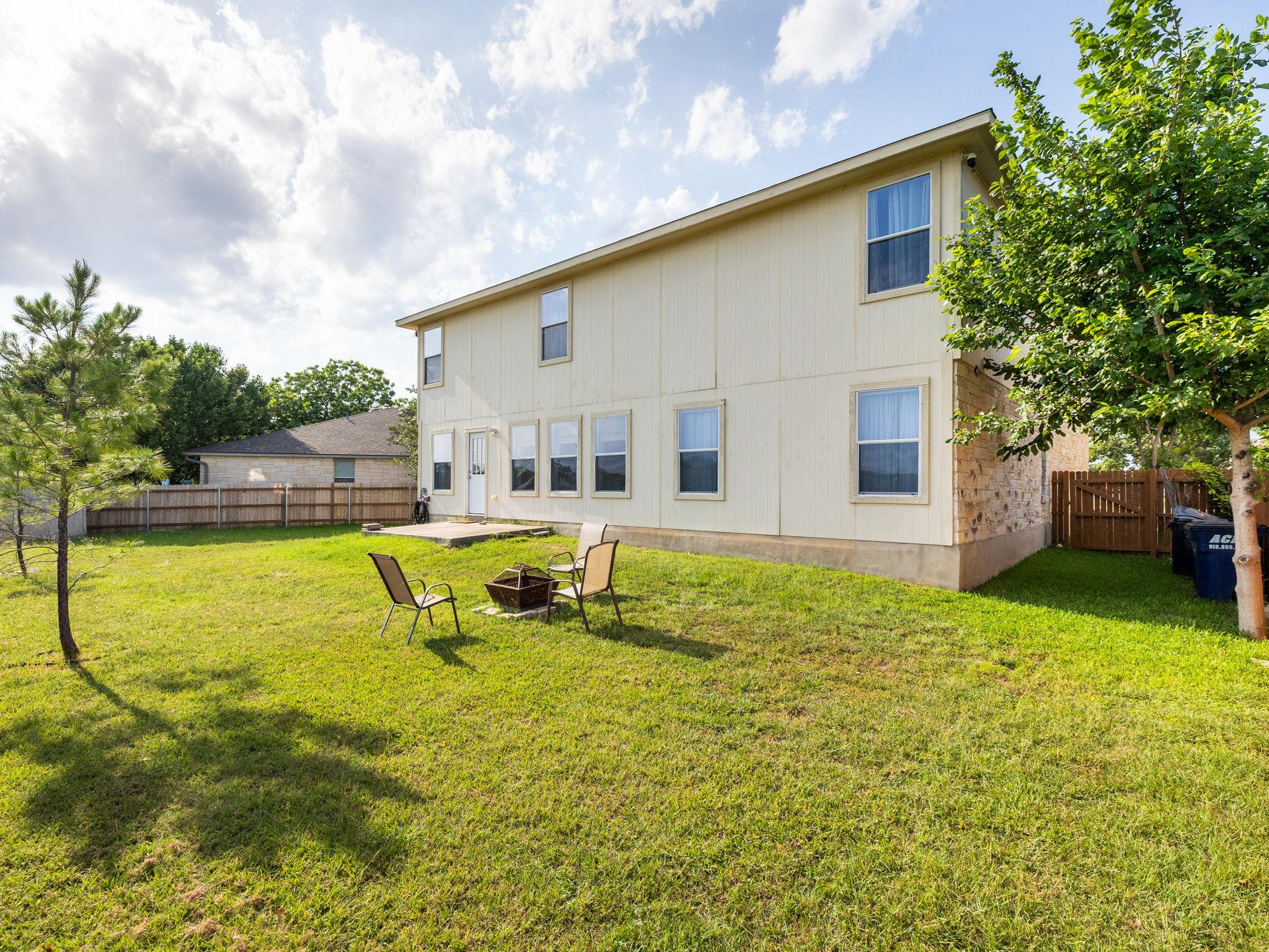 235 Herrera Trl, Hutto, TX 78634