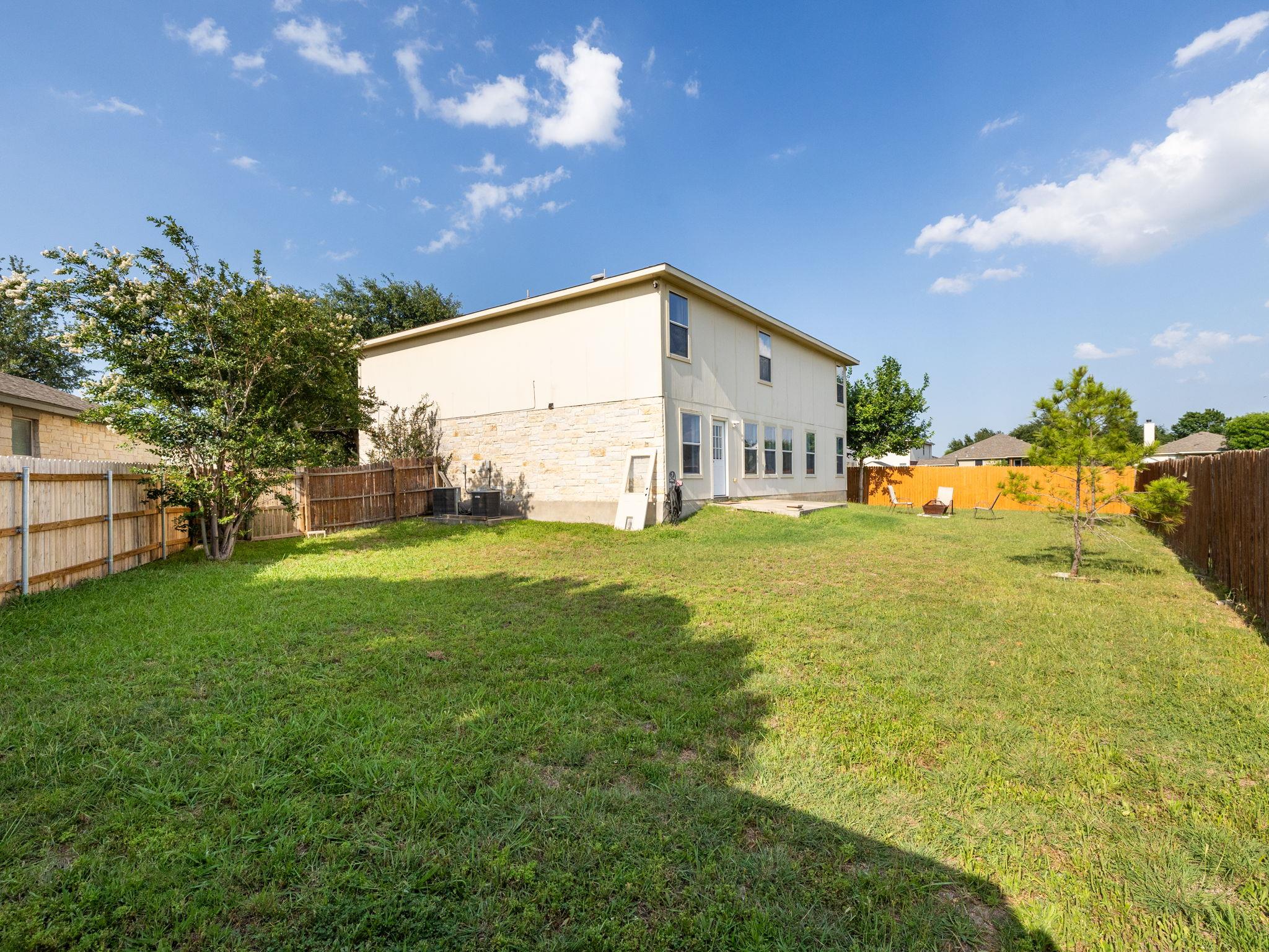 235 Herrera Trl, Hutto, TX 78634