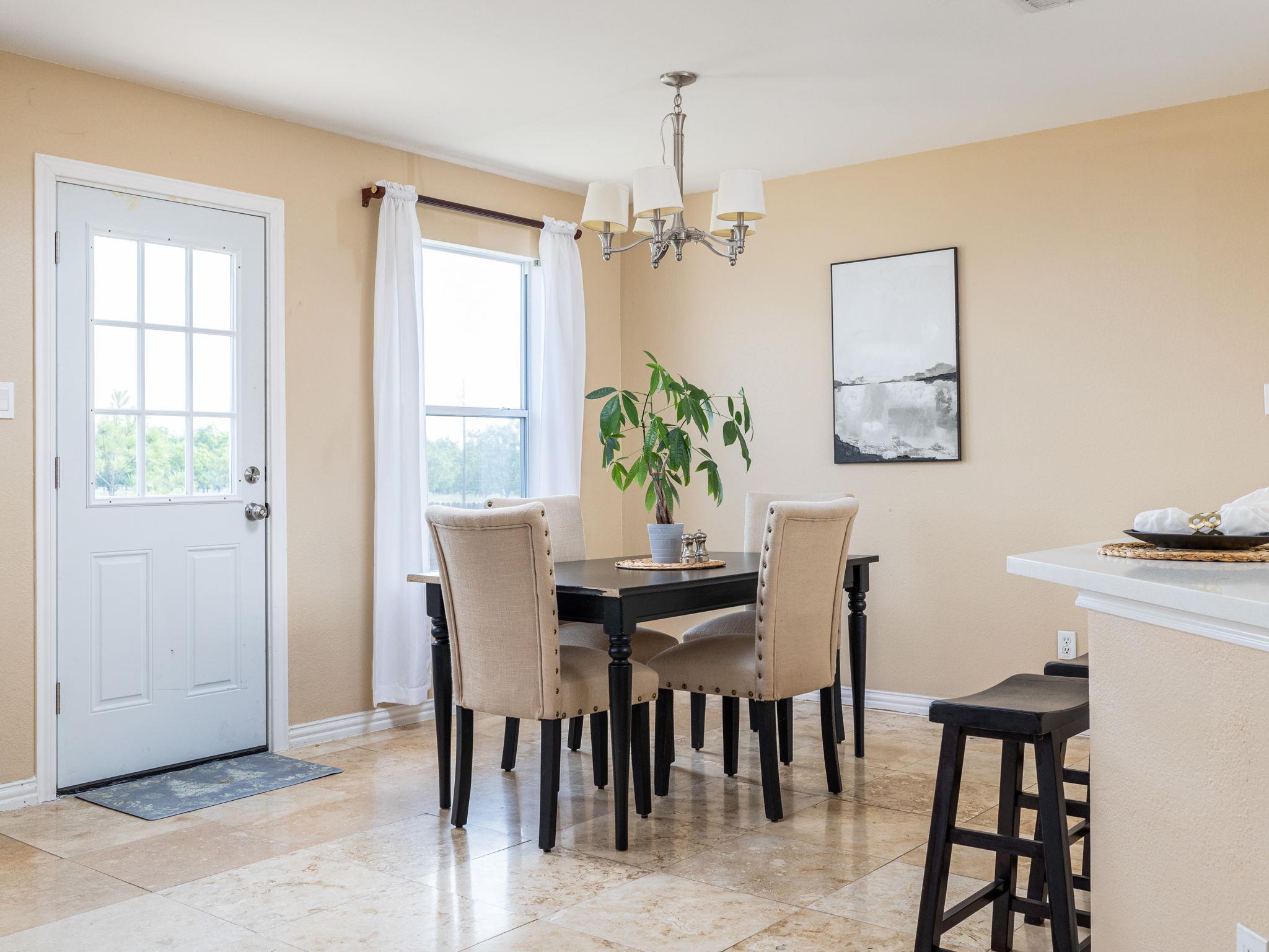 235 Herrera Trl, Hutto, TX 78634