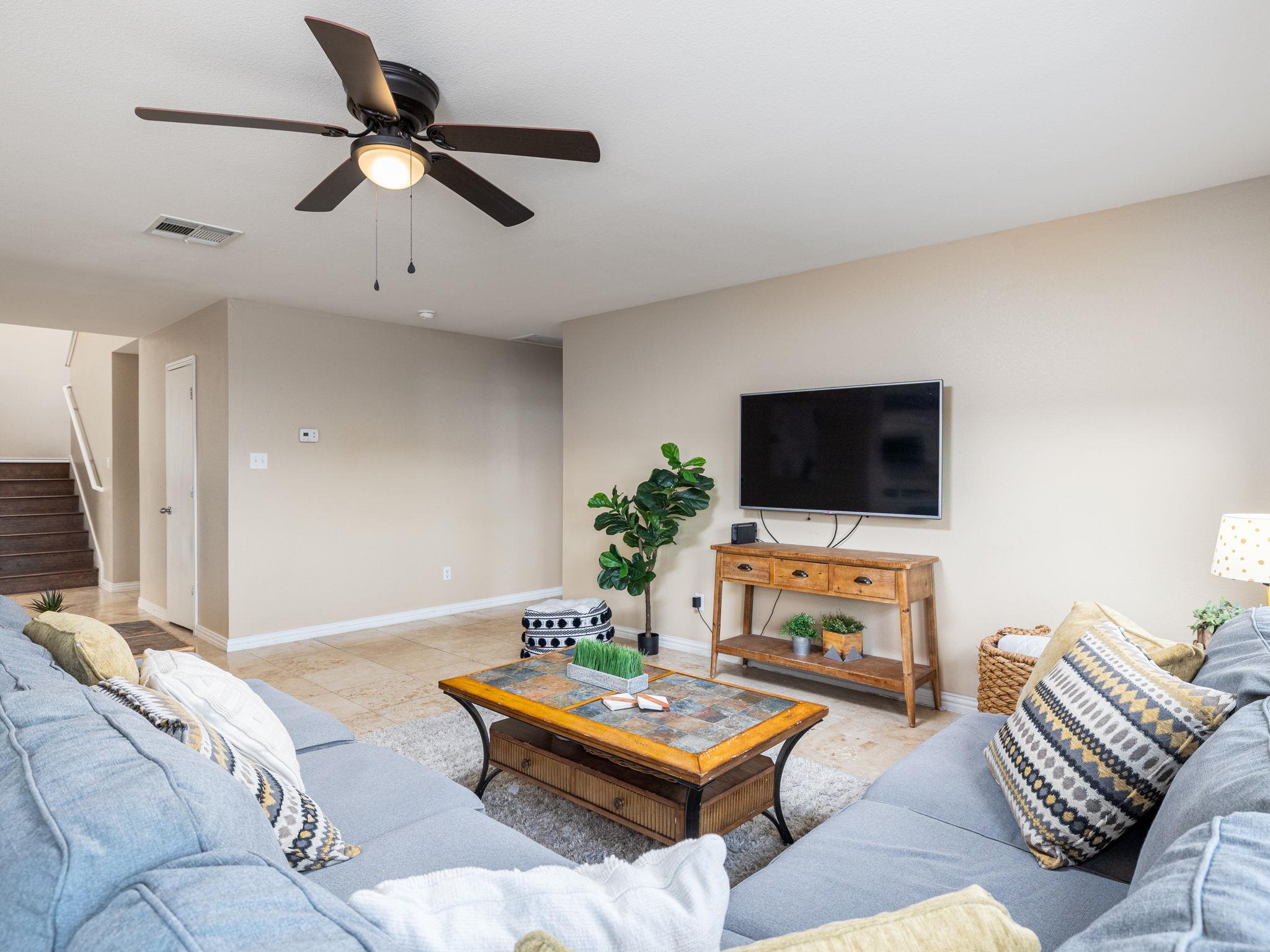 235 Herrera Trl, Hutto, TX 78634