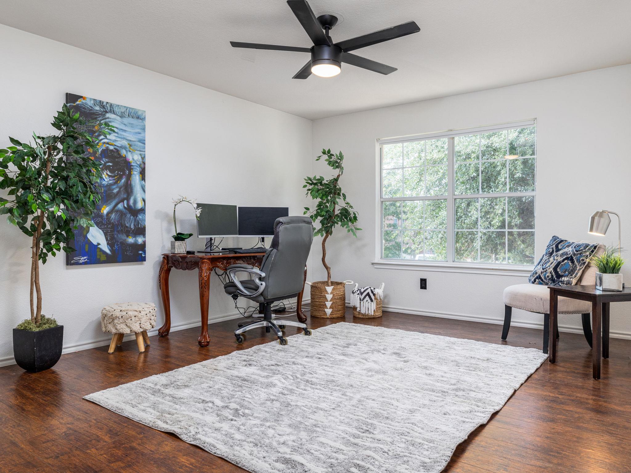 235 Herrera Trl, Hutto, TX 78634