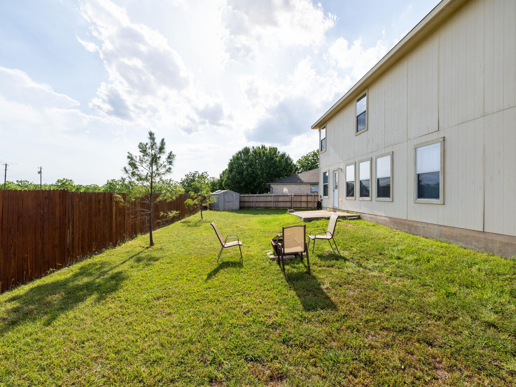 235 Herrera Trl, Hutto, TX 78634