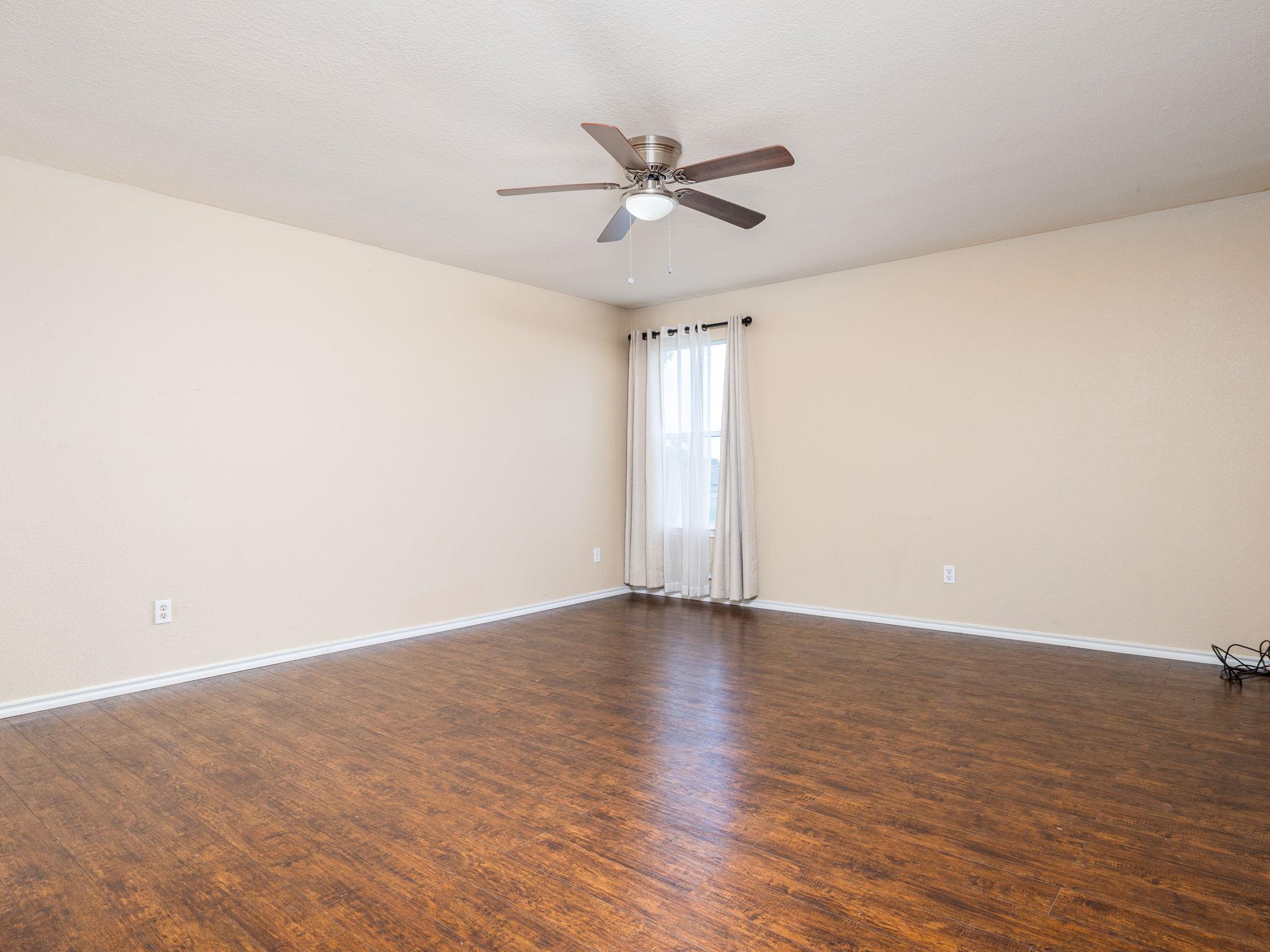 235 Herrera Trl, Hutto, TX 78634