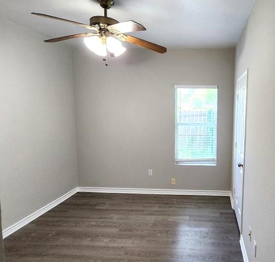 605 M L K Blvd # A, Elgin, TX 78621