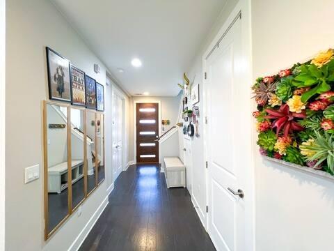 807 E 16th St # B, Austin, TX 78702