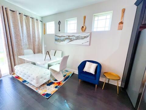 807 E 16th St # B, Austin, TX 78702