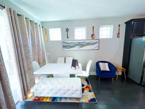 807 E 16th St # B, Austin, TX 78702