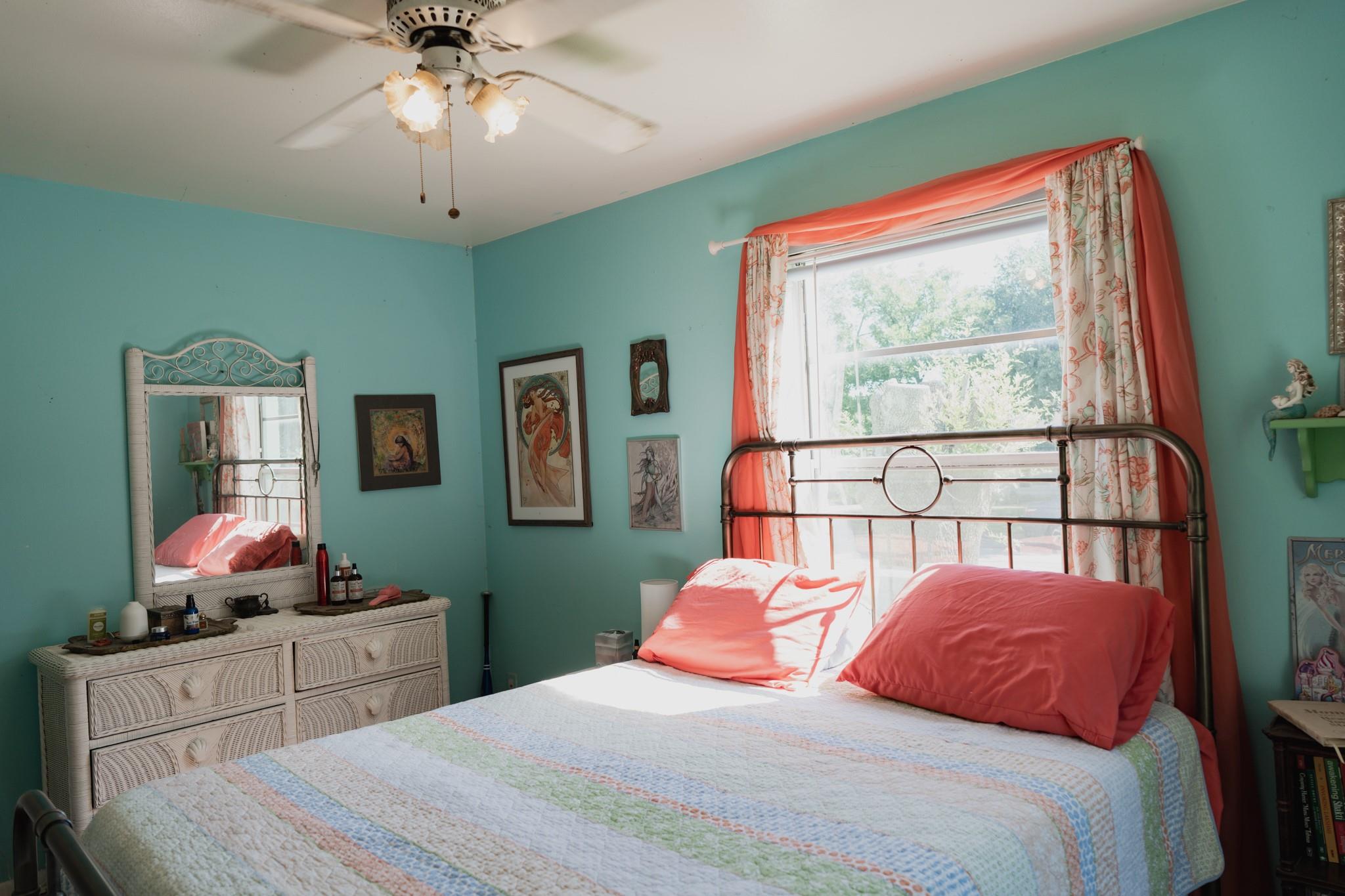 1305 Larkspur Rd, Austin, TX 78758
