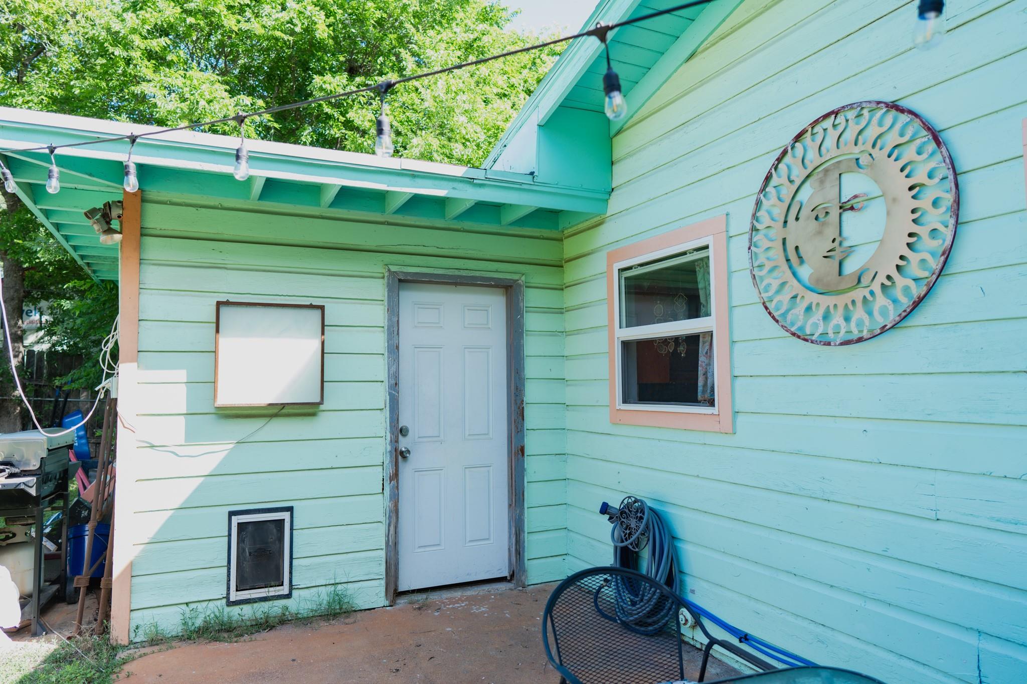 1305 Larkspur Rd, Austin, TX 78758
