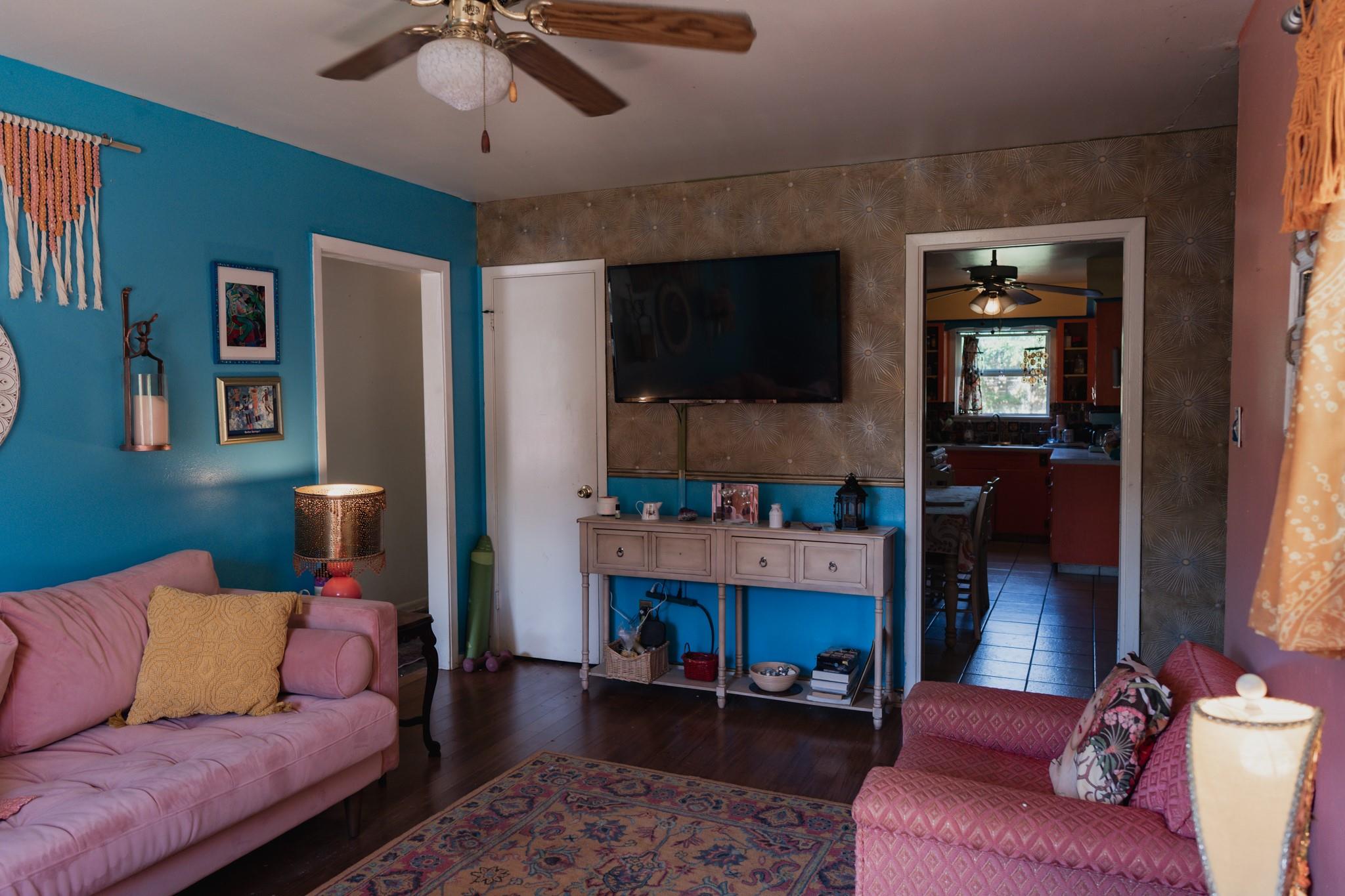 1305 Larkspur Rd, Austin, TX 78758
