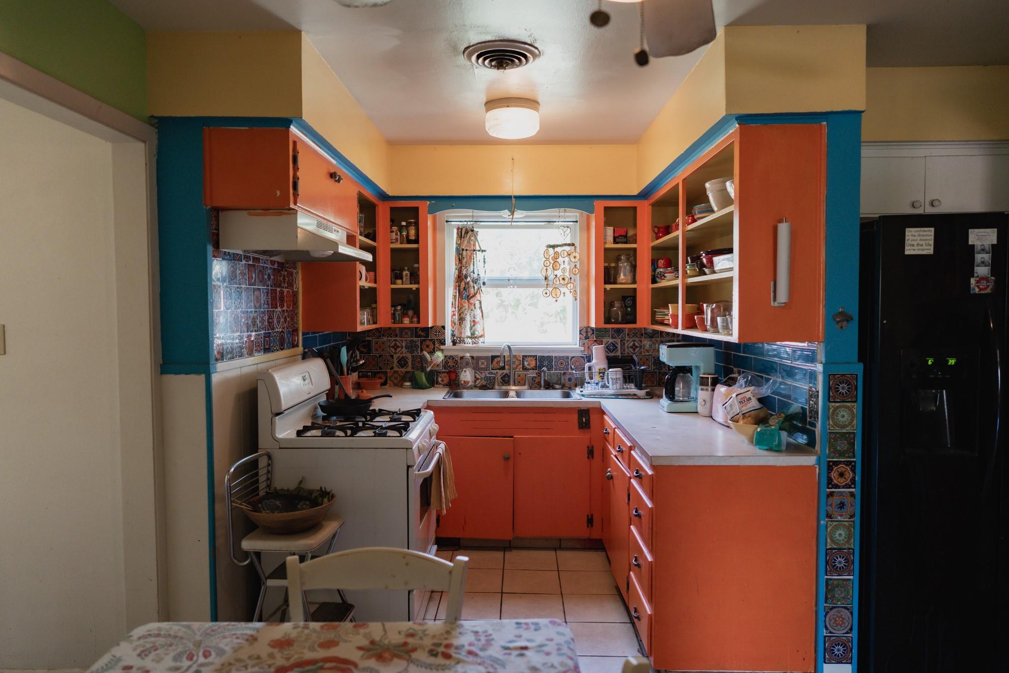 1305 Larkspur Rd, Austin, TX 78758