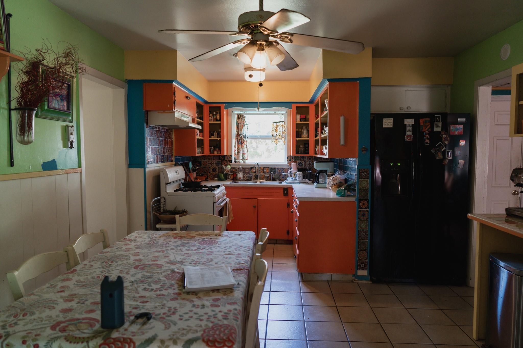 1305 Larkspur Rd, Austin, TX 78758