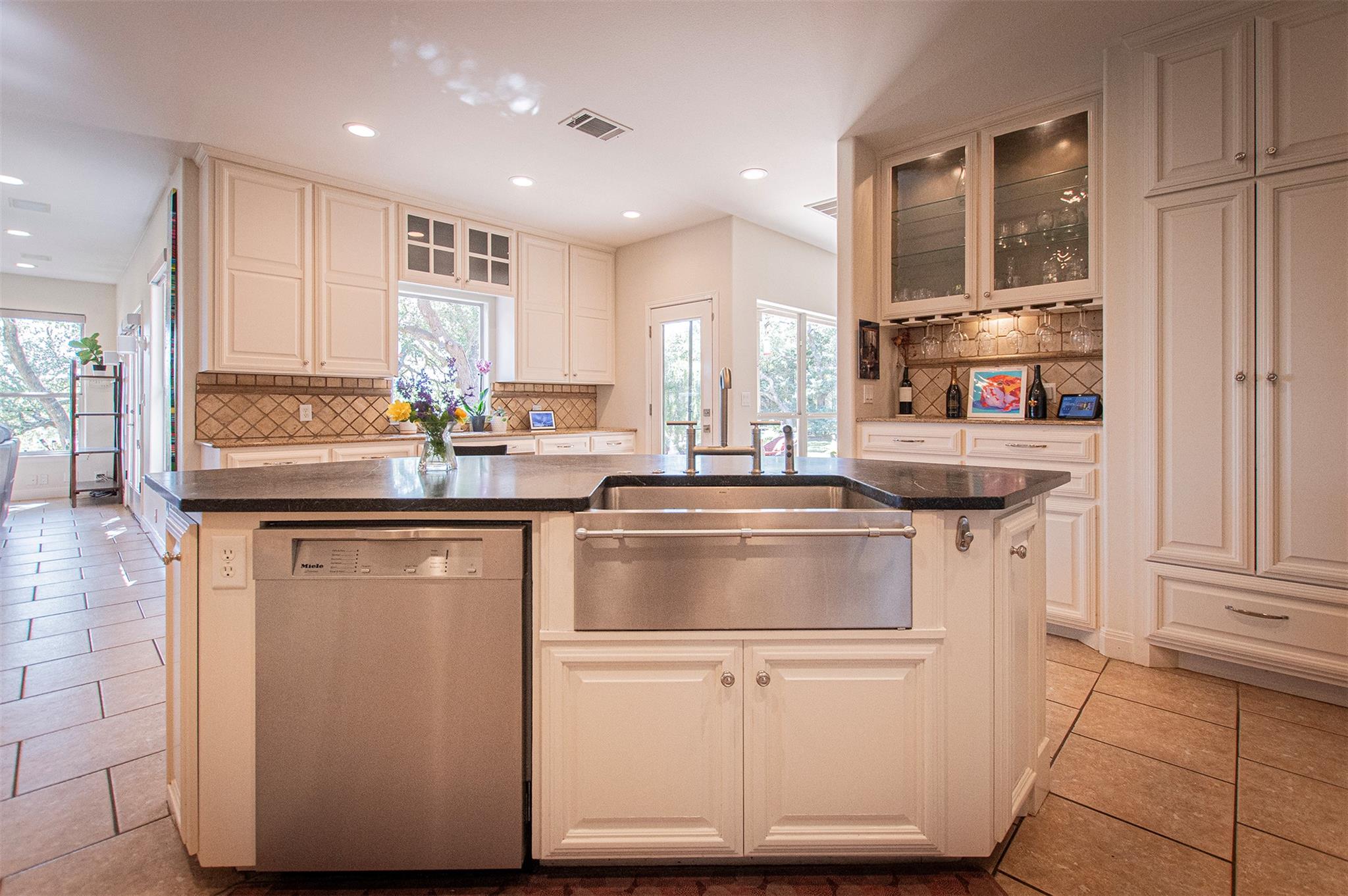 12310 Triple Creek Dr, Dripping Springs, TX 78620