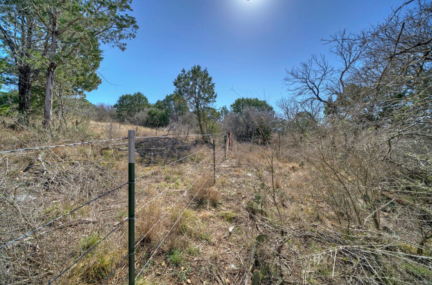 146 Eagle Basin Cir, Spicewood, TX 78669