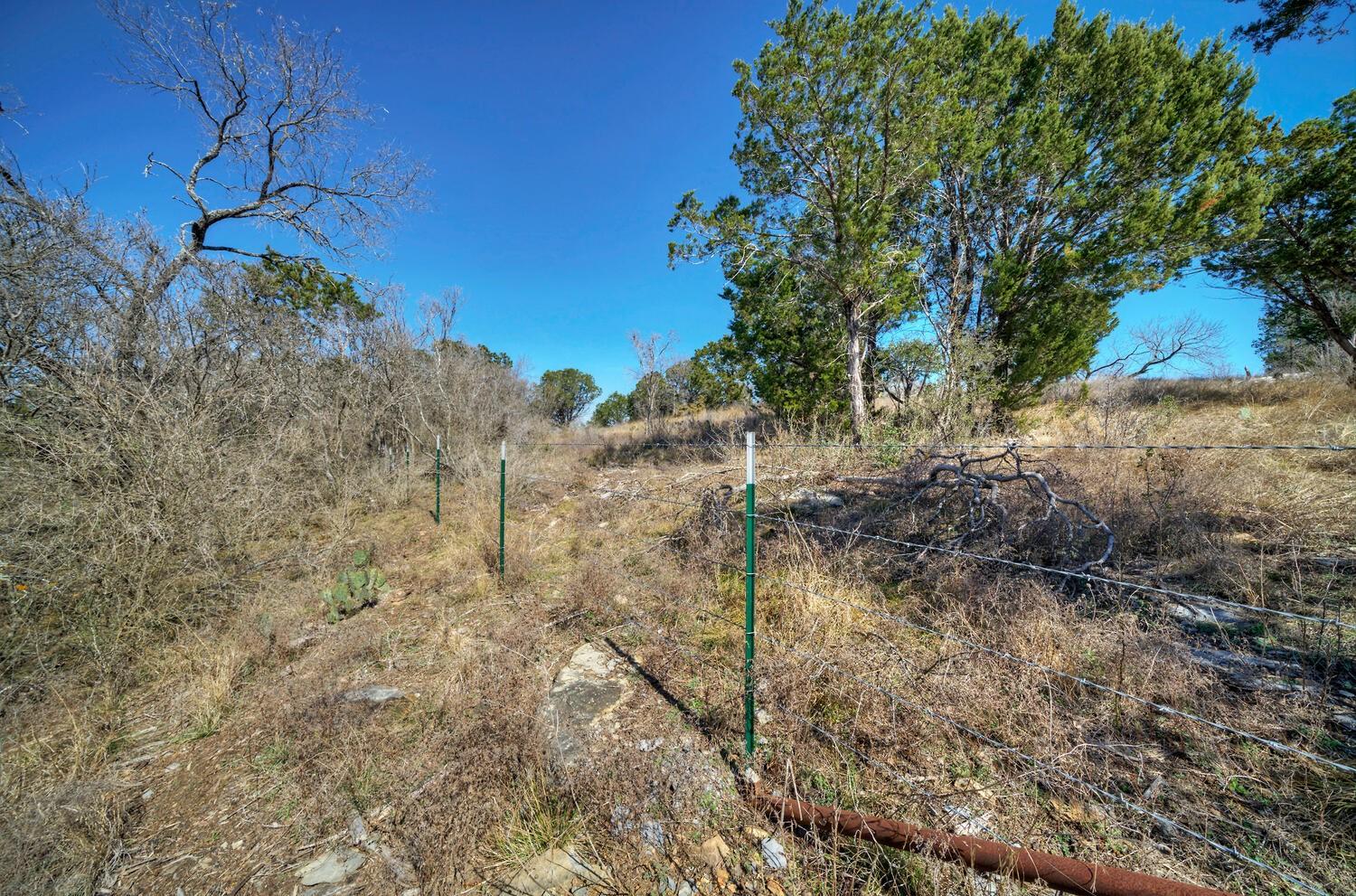 146 Eagle Basin Cir, Spicewood, TX 78669