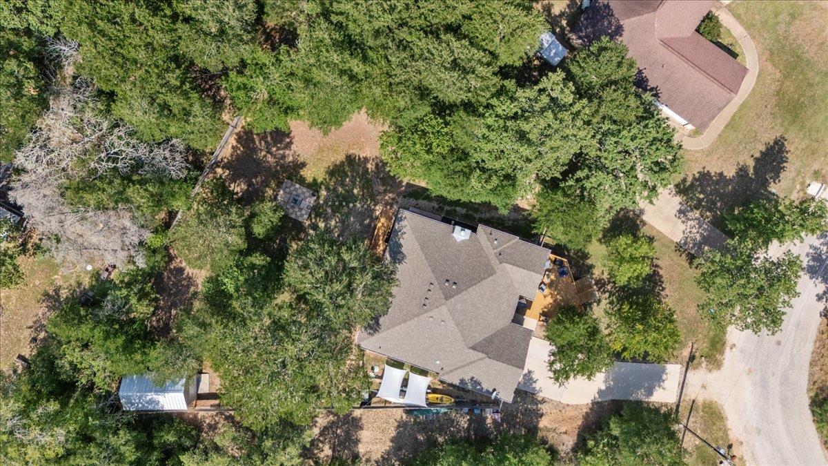 227 Kaelepulu Dr, Bastrop, TX 78602