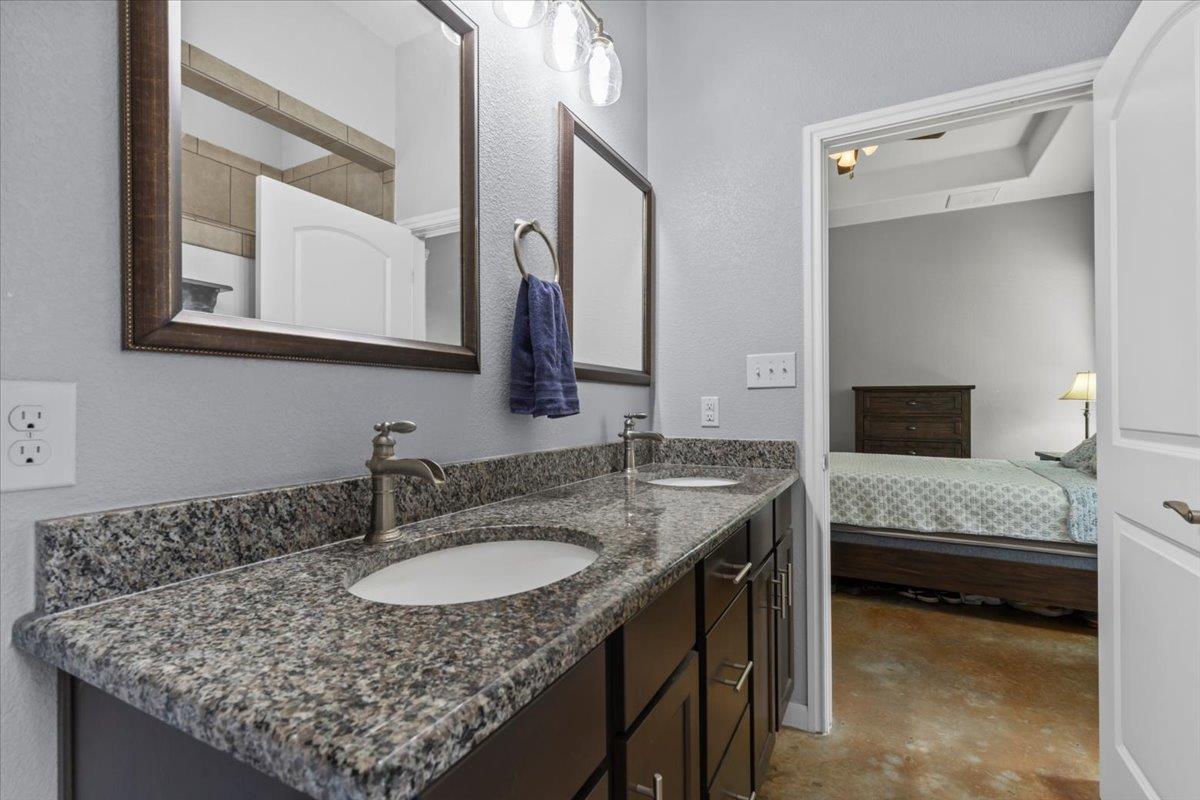 227 Kaelepulu Dr, Bastrop, TX 78602