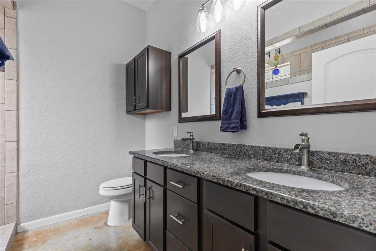 227 Kaelepulu Dr, Bastrop, TX 78602