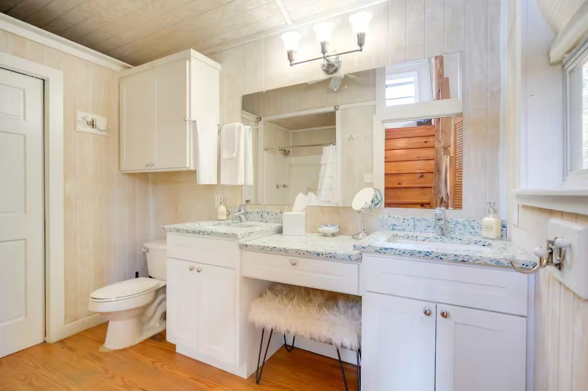 17 September Ridge, Johnson City, TX 78636