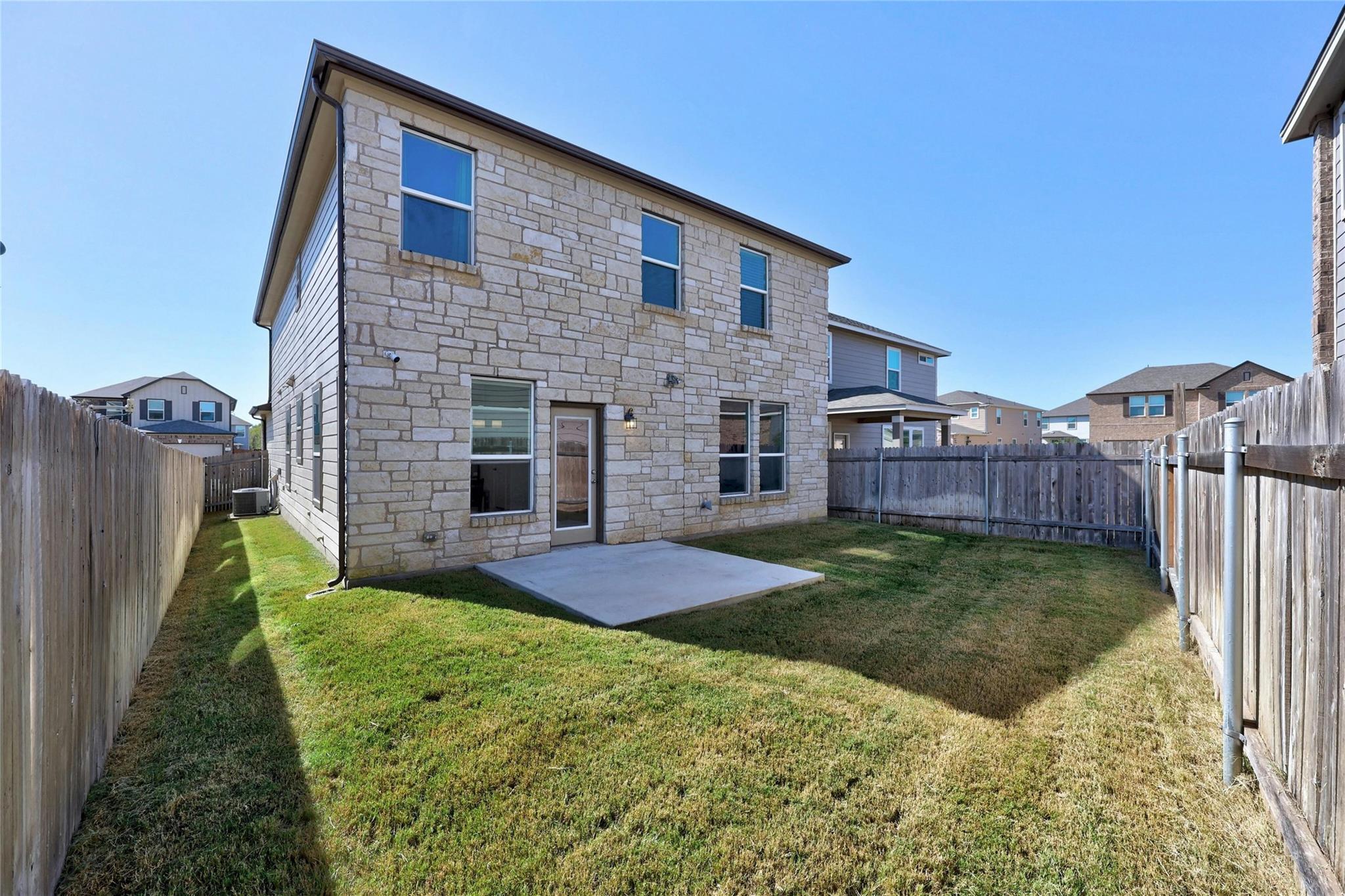402 Lynwood Gold Way, Pflugerville, TX 78660