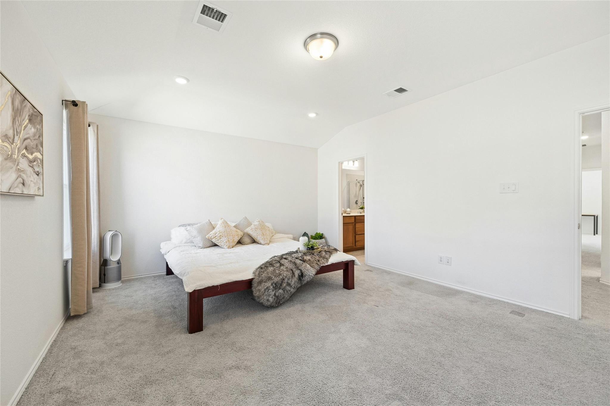 402 Lynwood Gold Way, Pflugerville, TX 78660