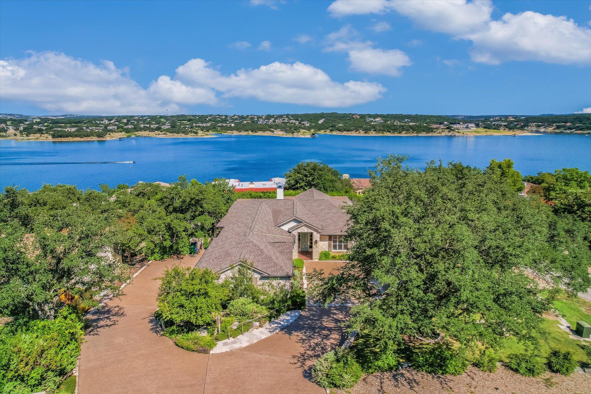 137 Firebird St, Lakeway, TX 78734