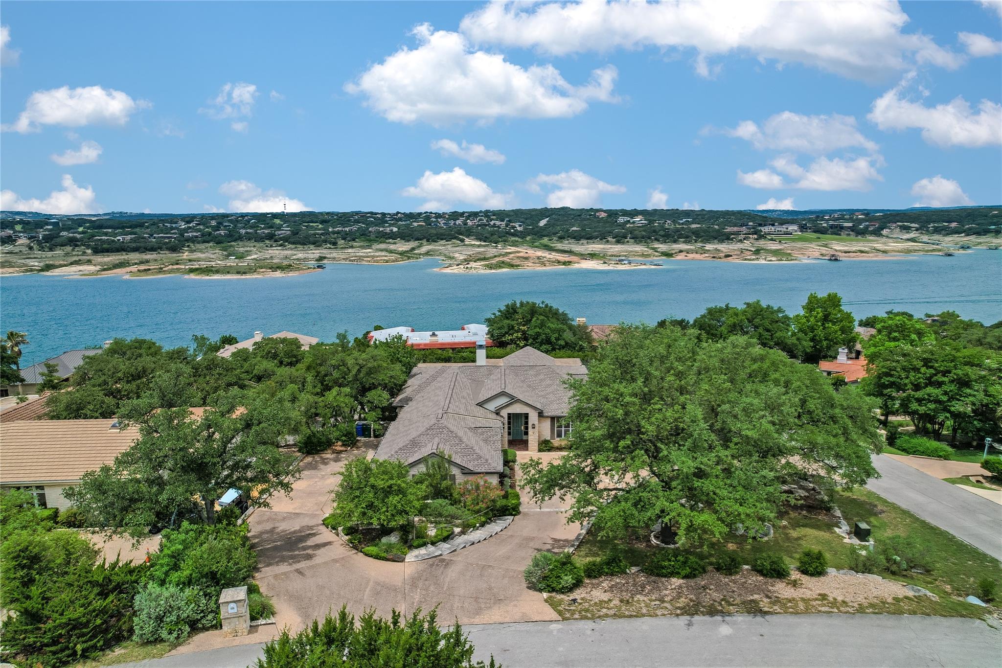 137 Firebird St, Lakeway, TX 78734