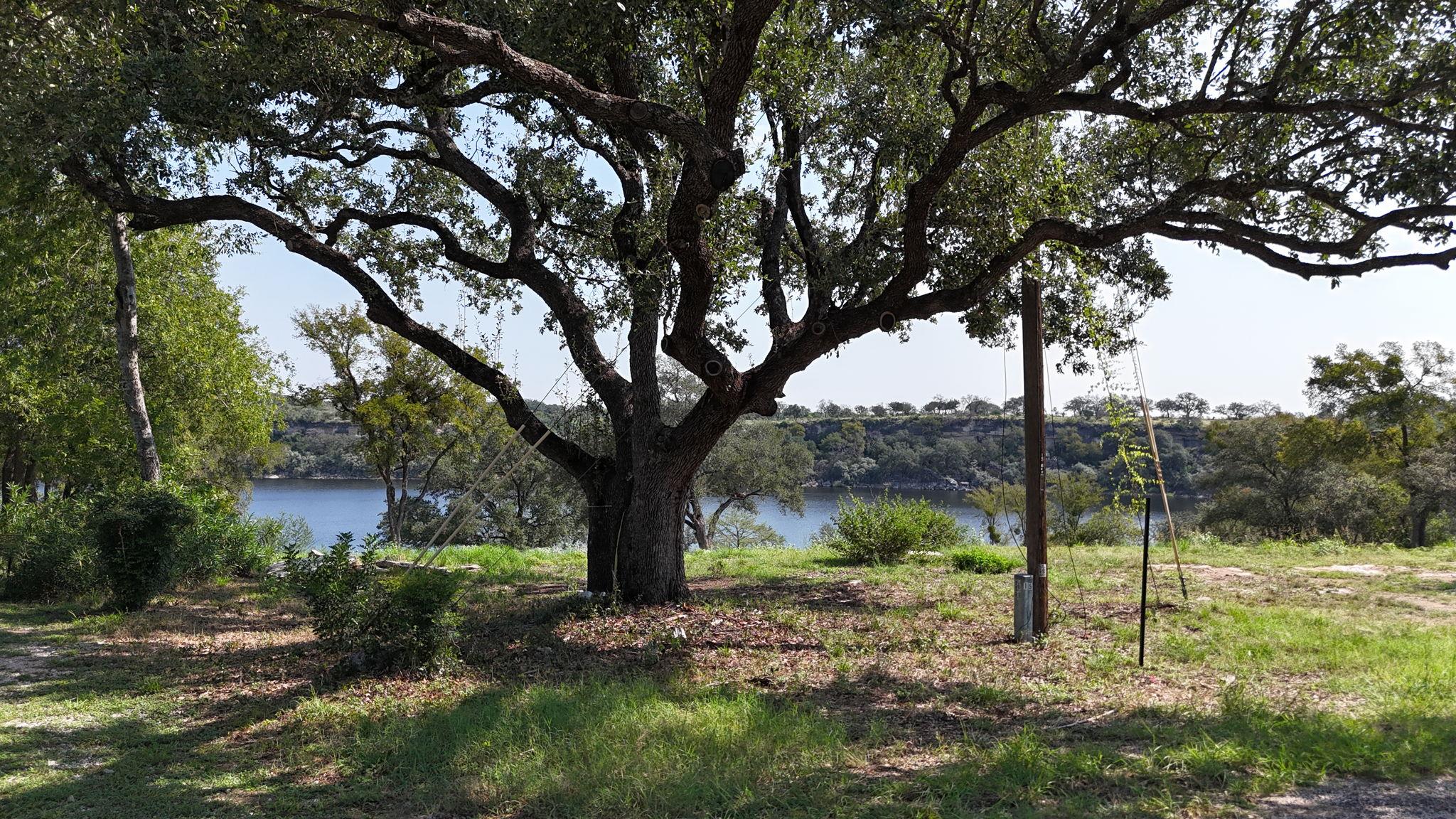 1015-1017 Lake Shore Lot 72&73 Dr, Spicewood, TX 78669