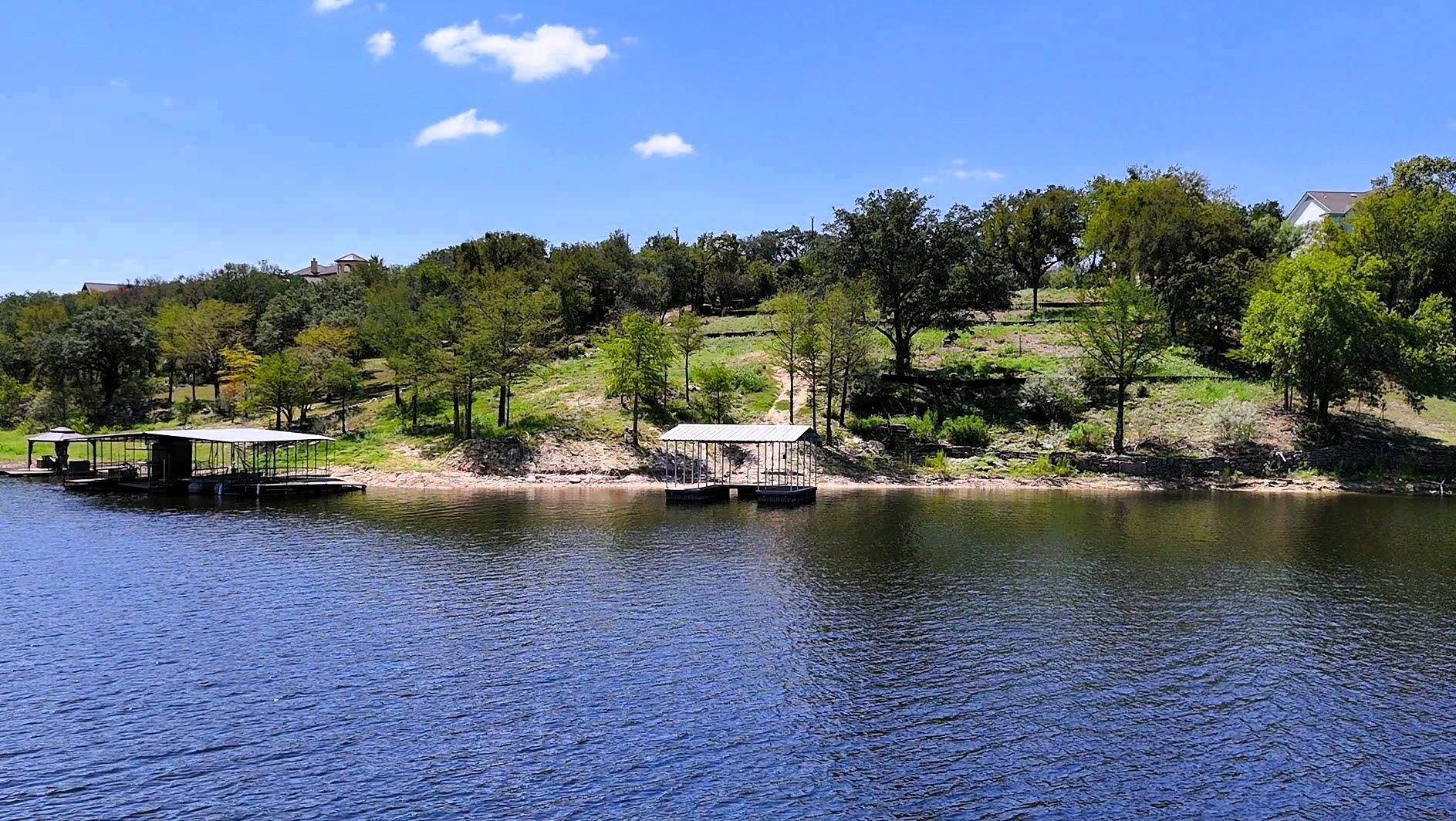 1015-1017 Lake Shore Lot 72&73 Dr, Spicewood, TX 78669