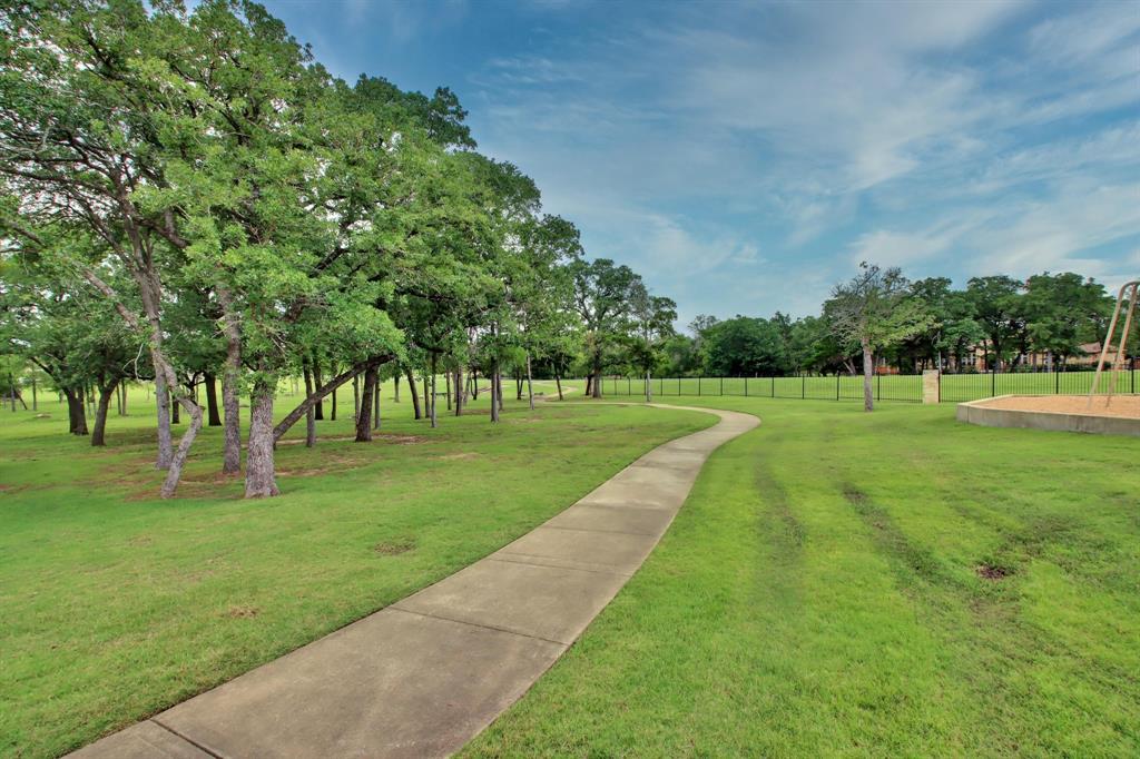 105 Sweetgum Cv, Bastrop, TX 78602