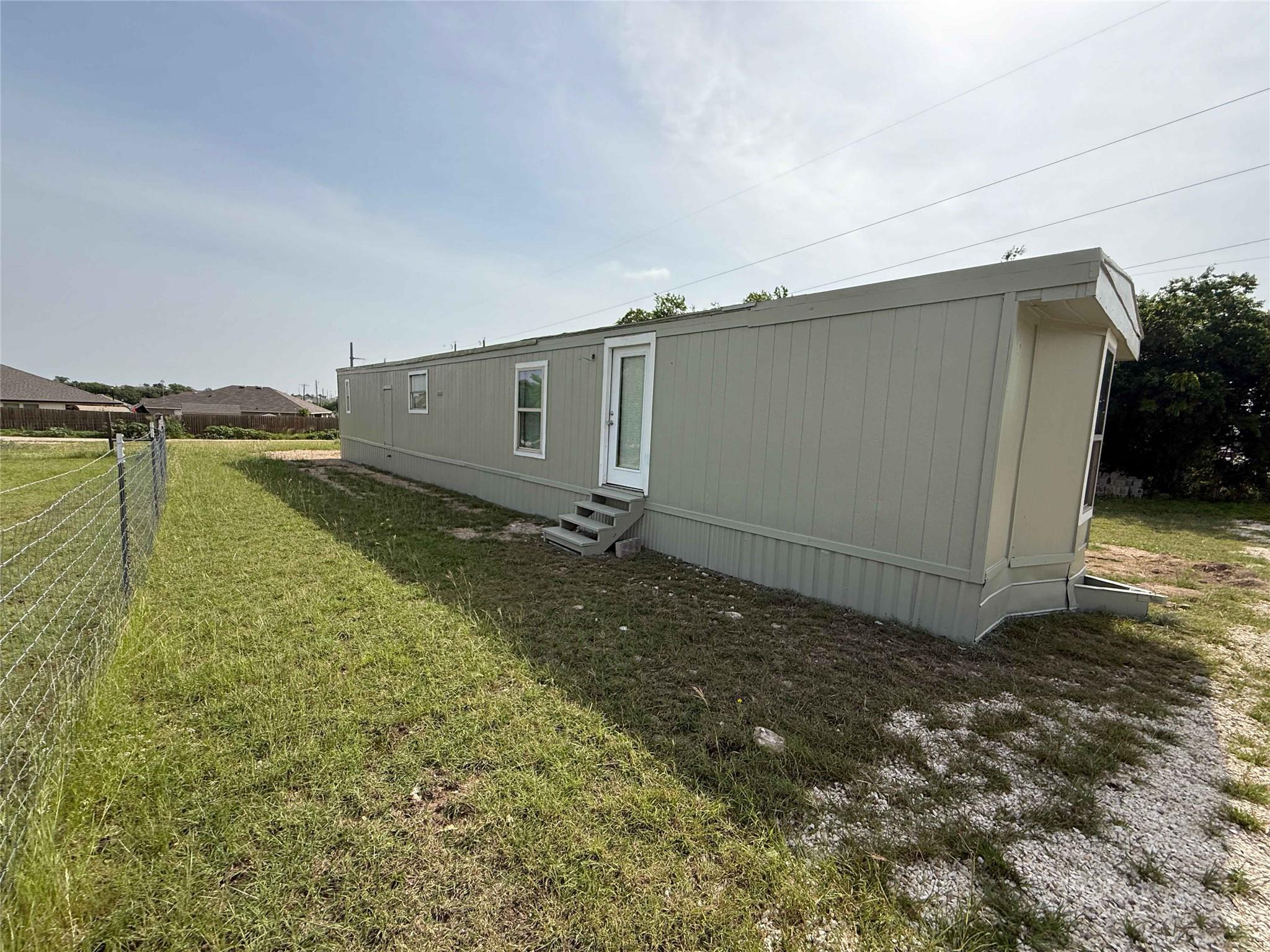 840 Goates Rd, Troy, TX 76579
