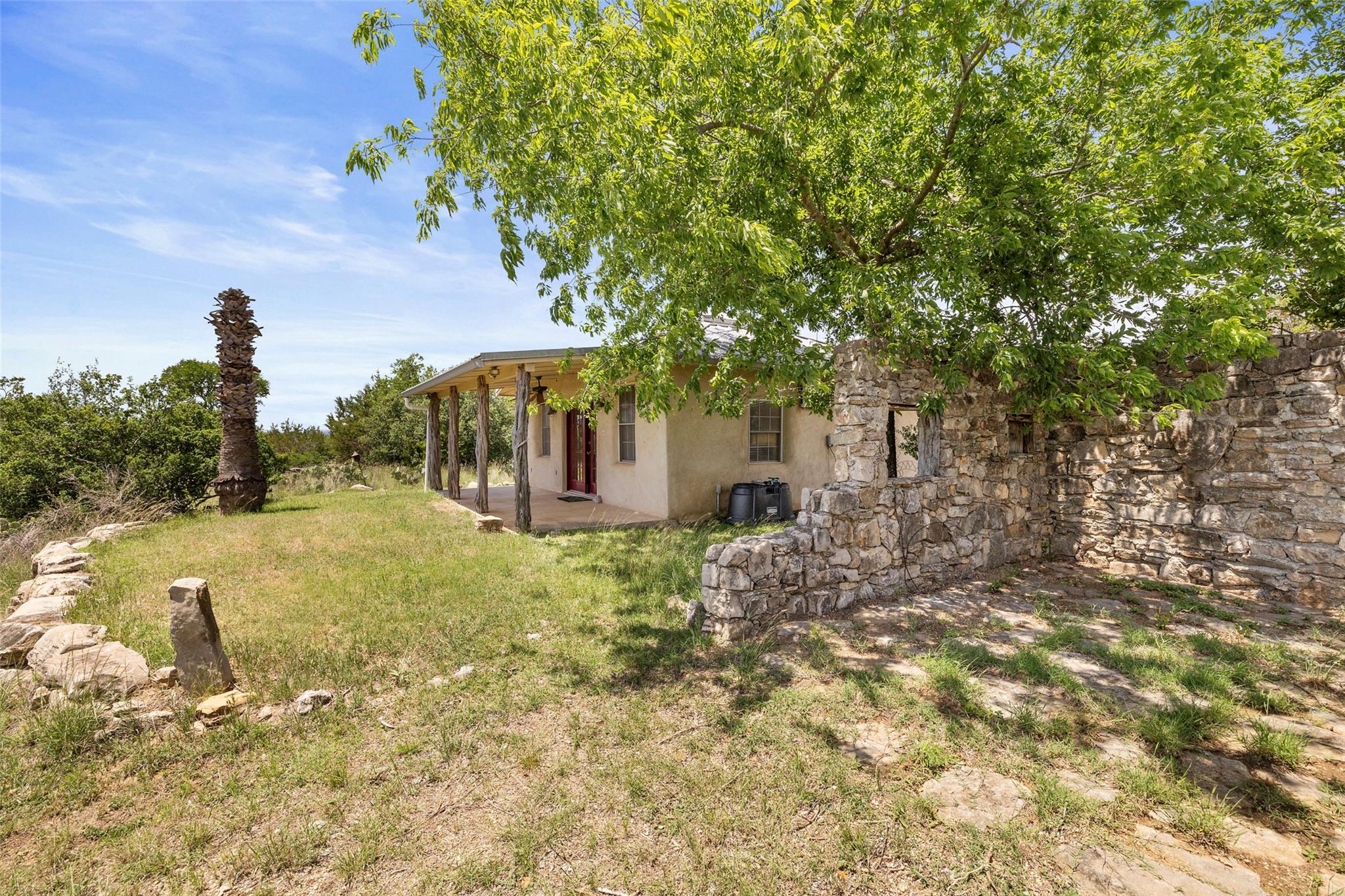 309 Cactus Trl, Johnson City, TX 78070