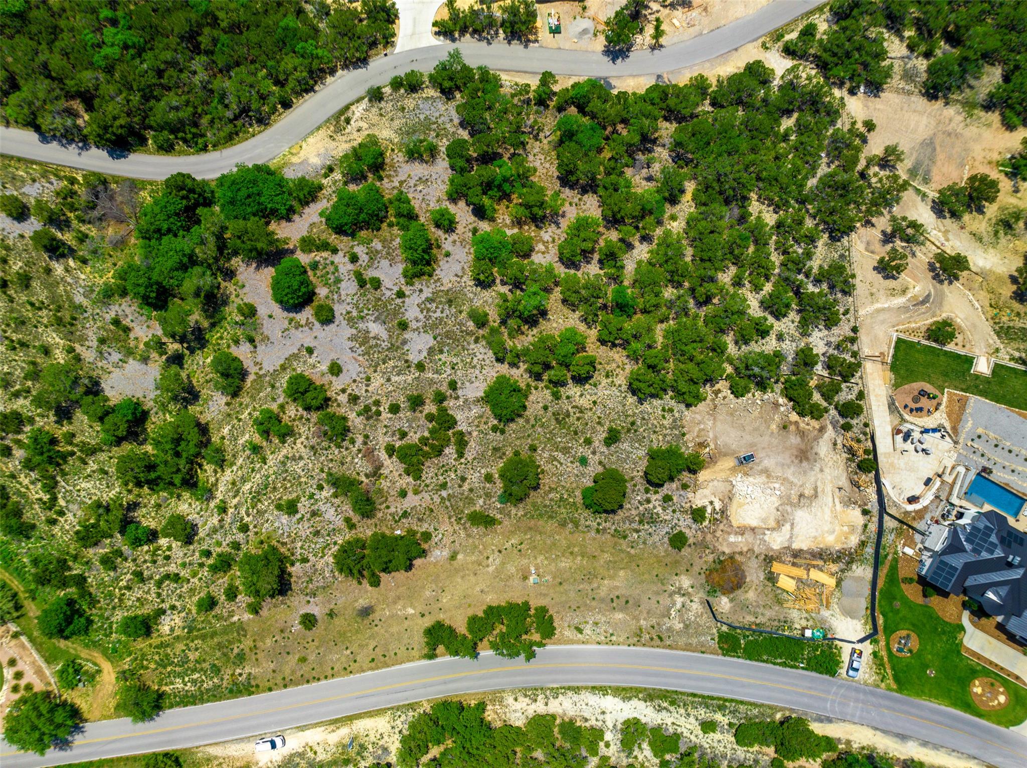 2804 Lakehurst Rd, Spicewood, TX 78669
