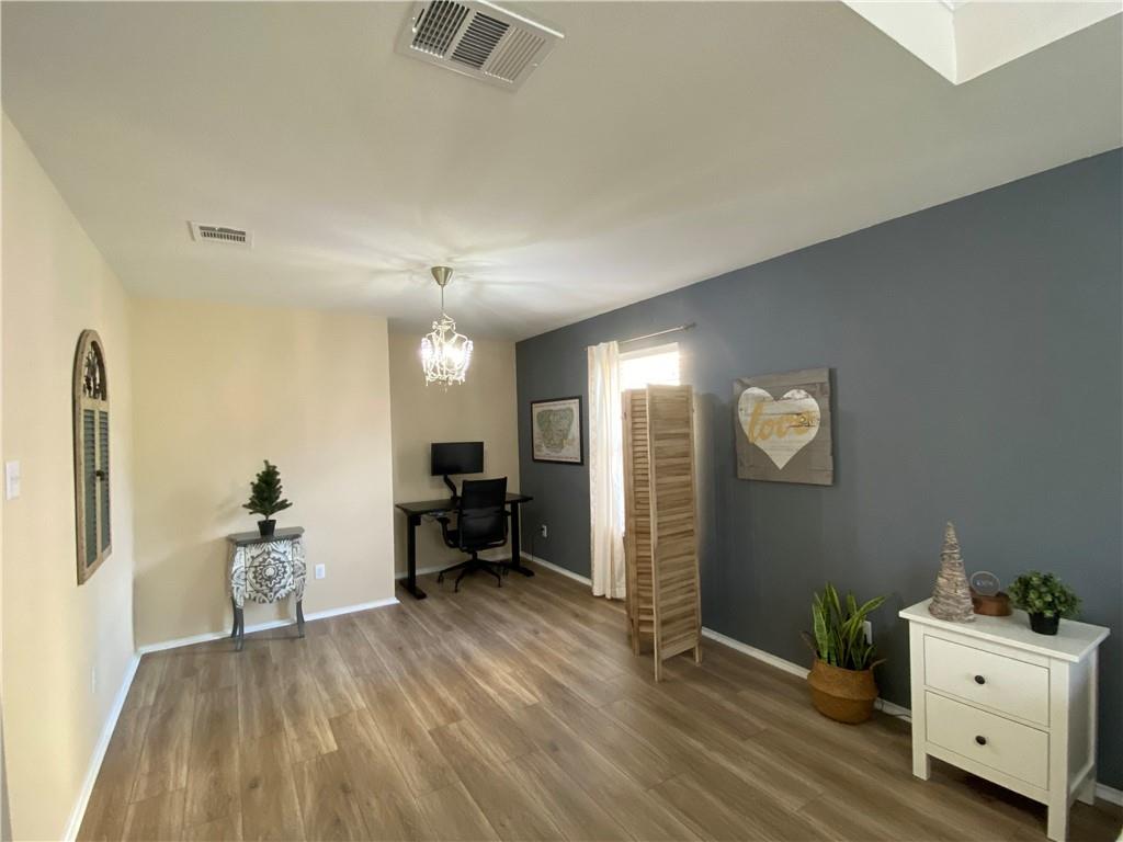 200 Kingfisher Ln, Leander, TX 78641