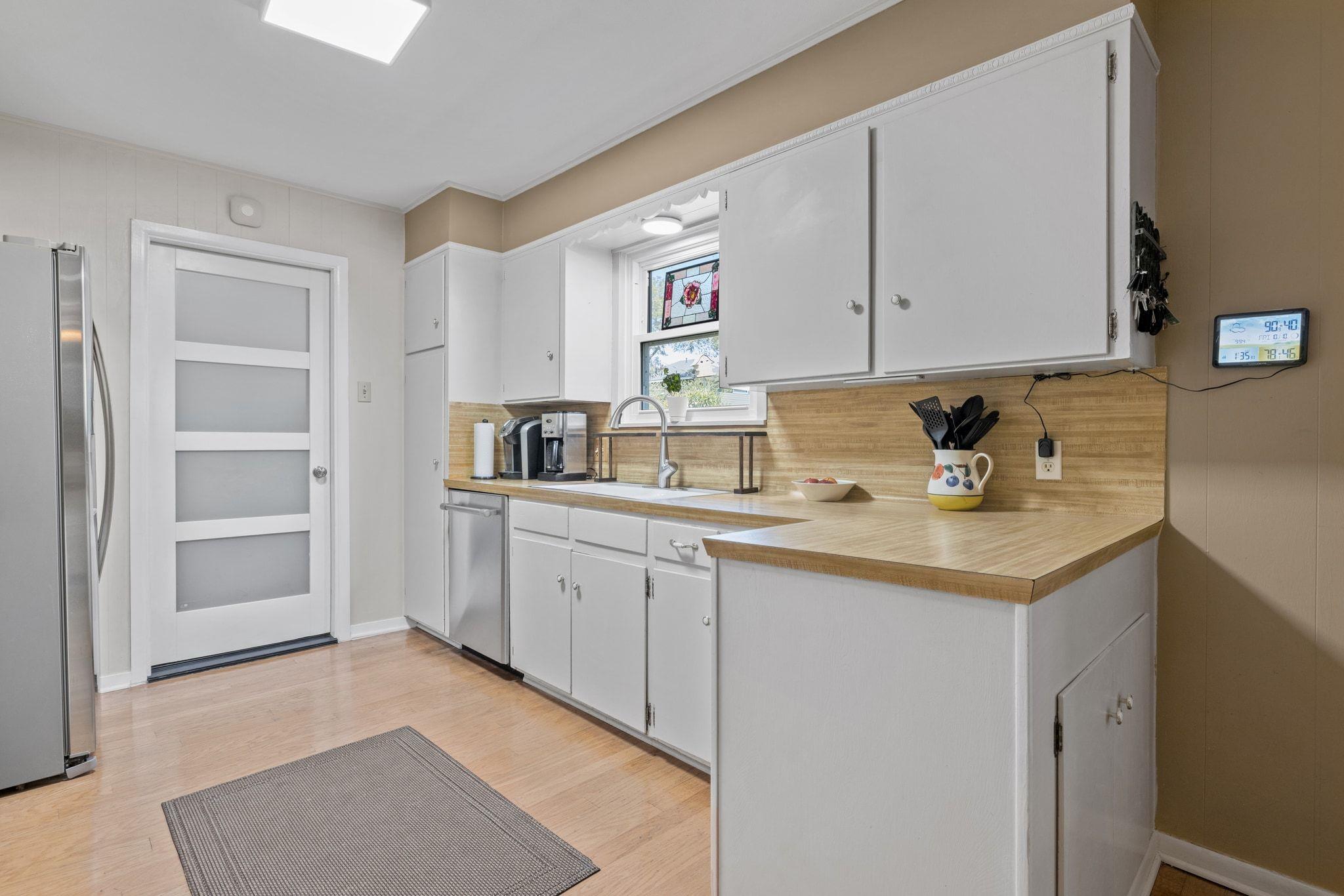 3206 Silverleaf Dr, Austin, TX 78757