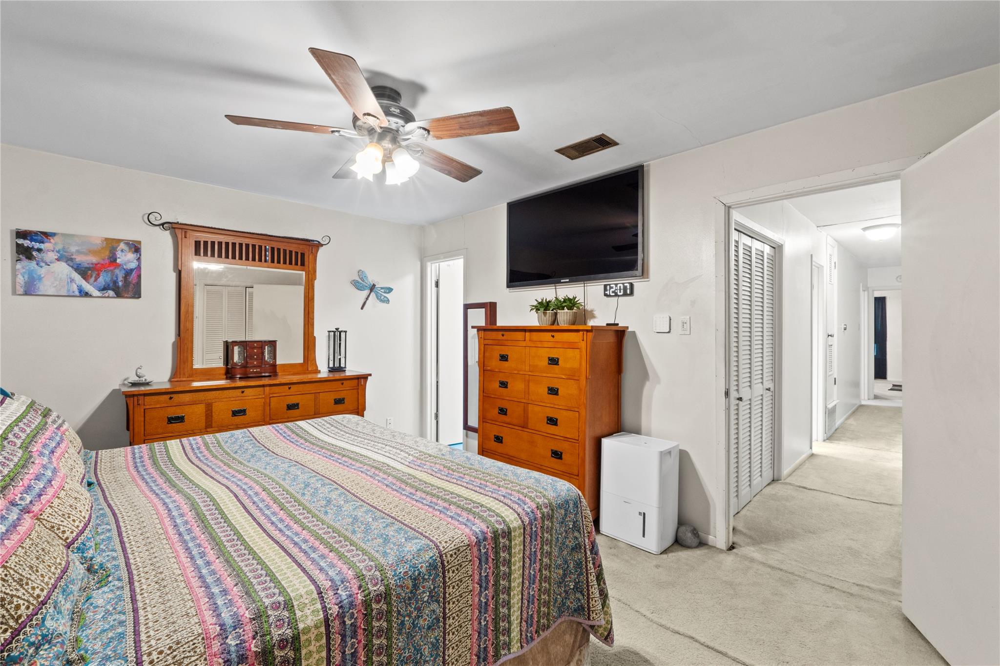 3206 Silverleaf Dr, Austin, TX 78757