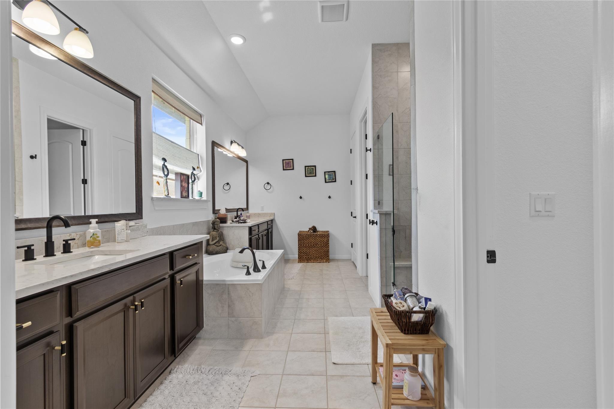 7625 Paruline Dr, Austin, TX 78738