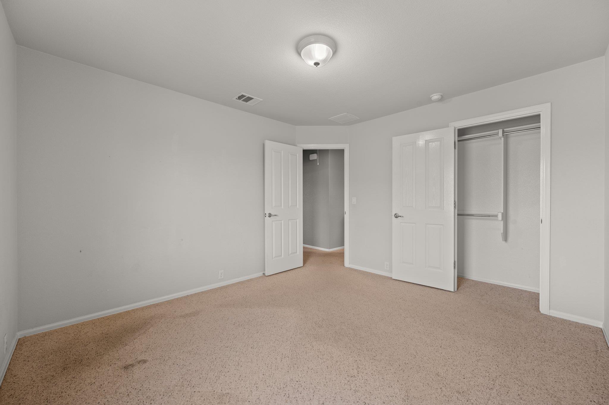 141 Snowy Egret Ln, Leander, TX 78641