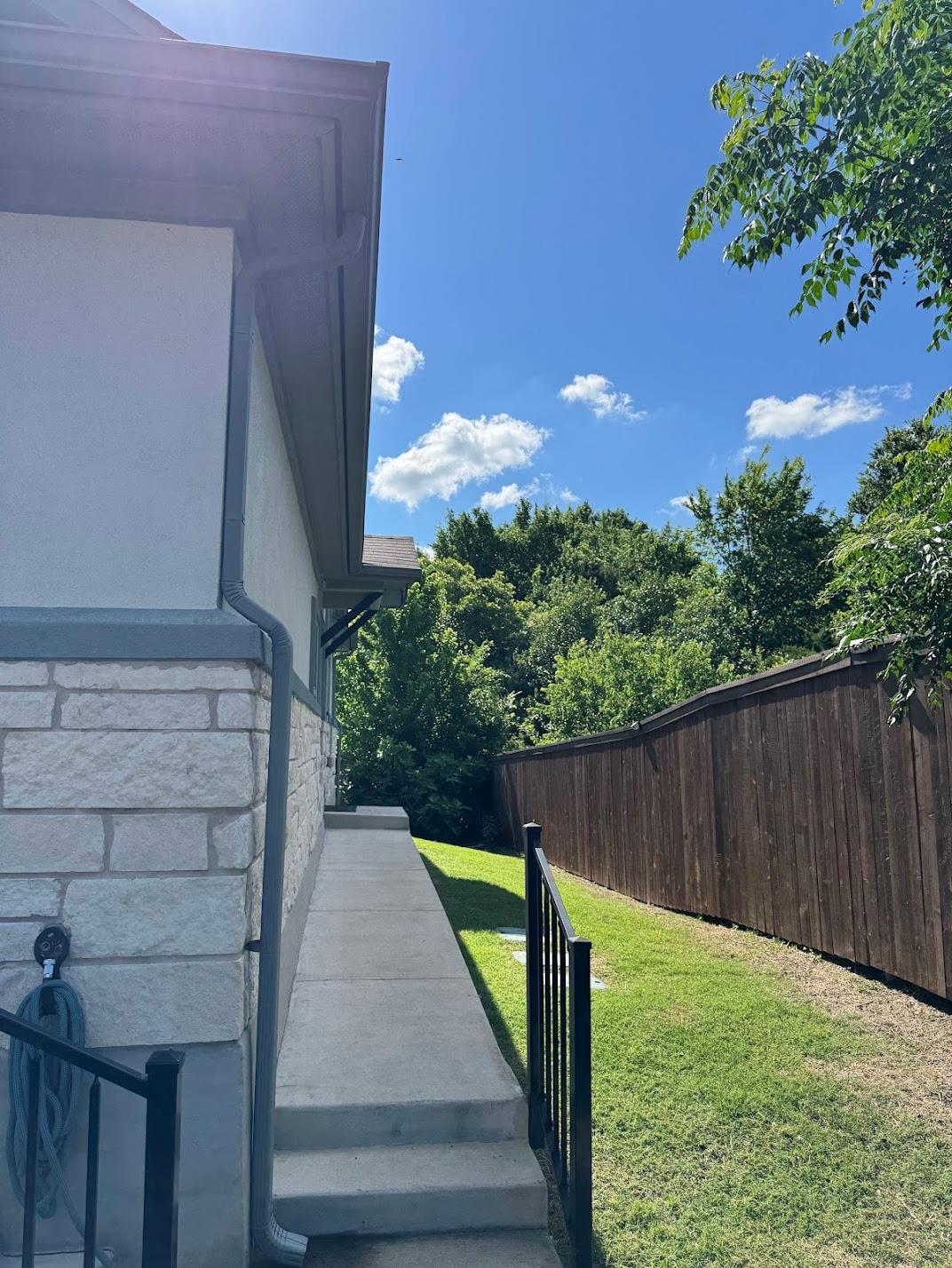 7305 Conway Dr # 503, Austin, TX 78745