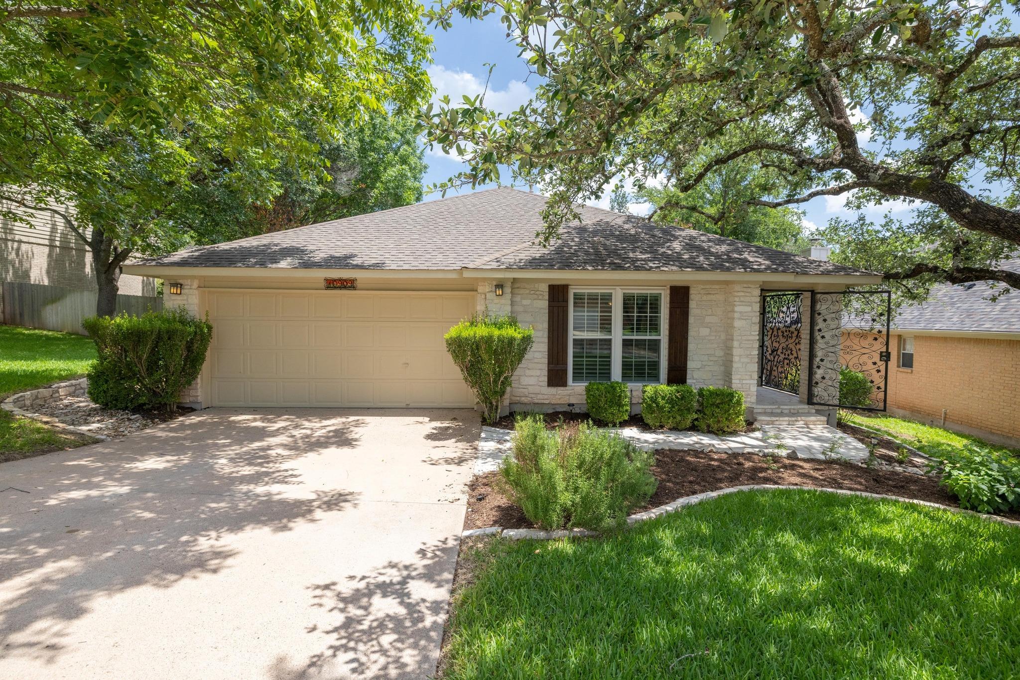 10909 Grapevine Ln, Austin, TX 78759