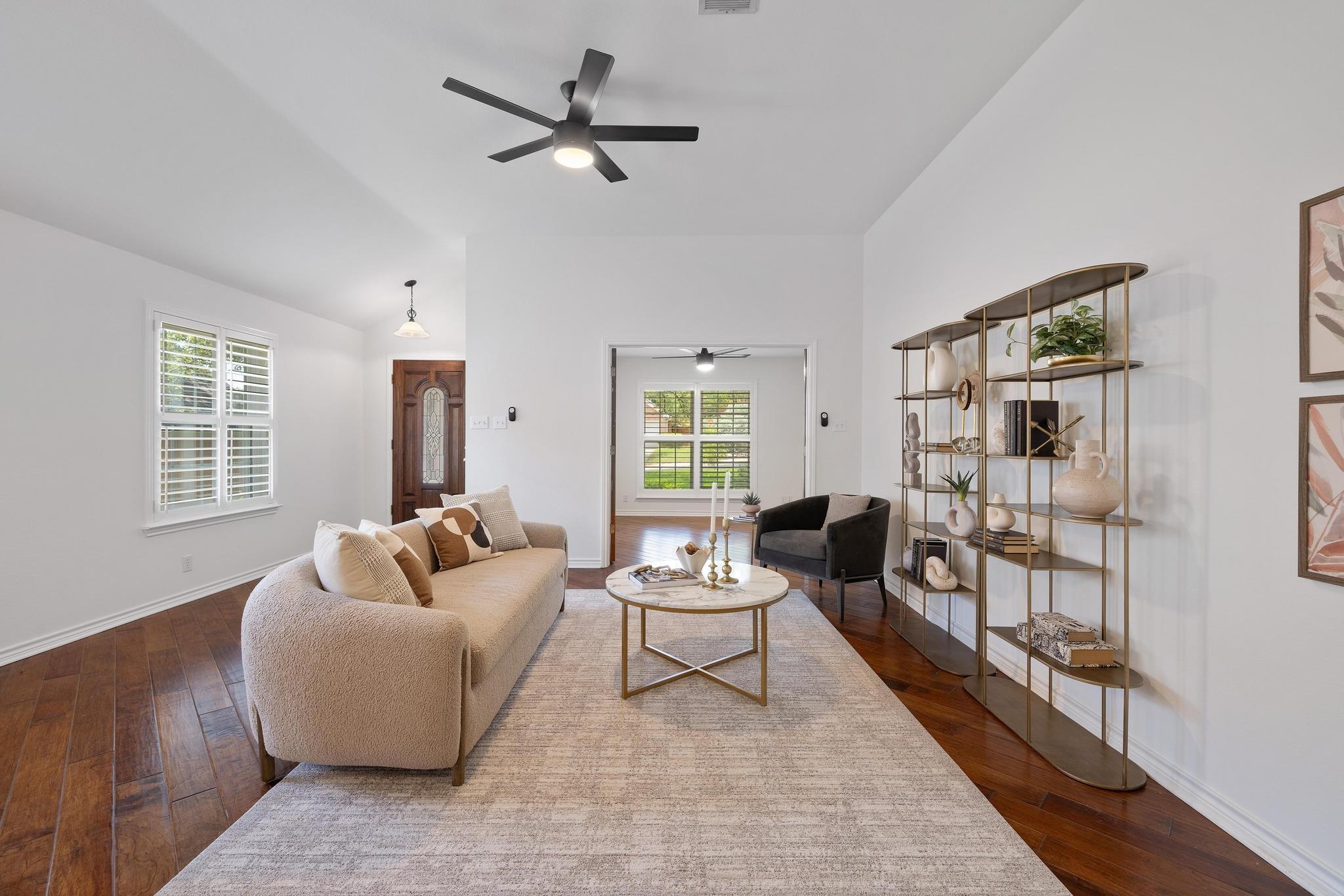 10909 Grapevine Ln, Austin, TX 78759