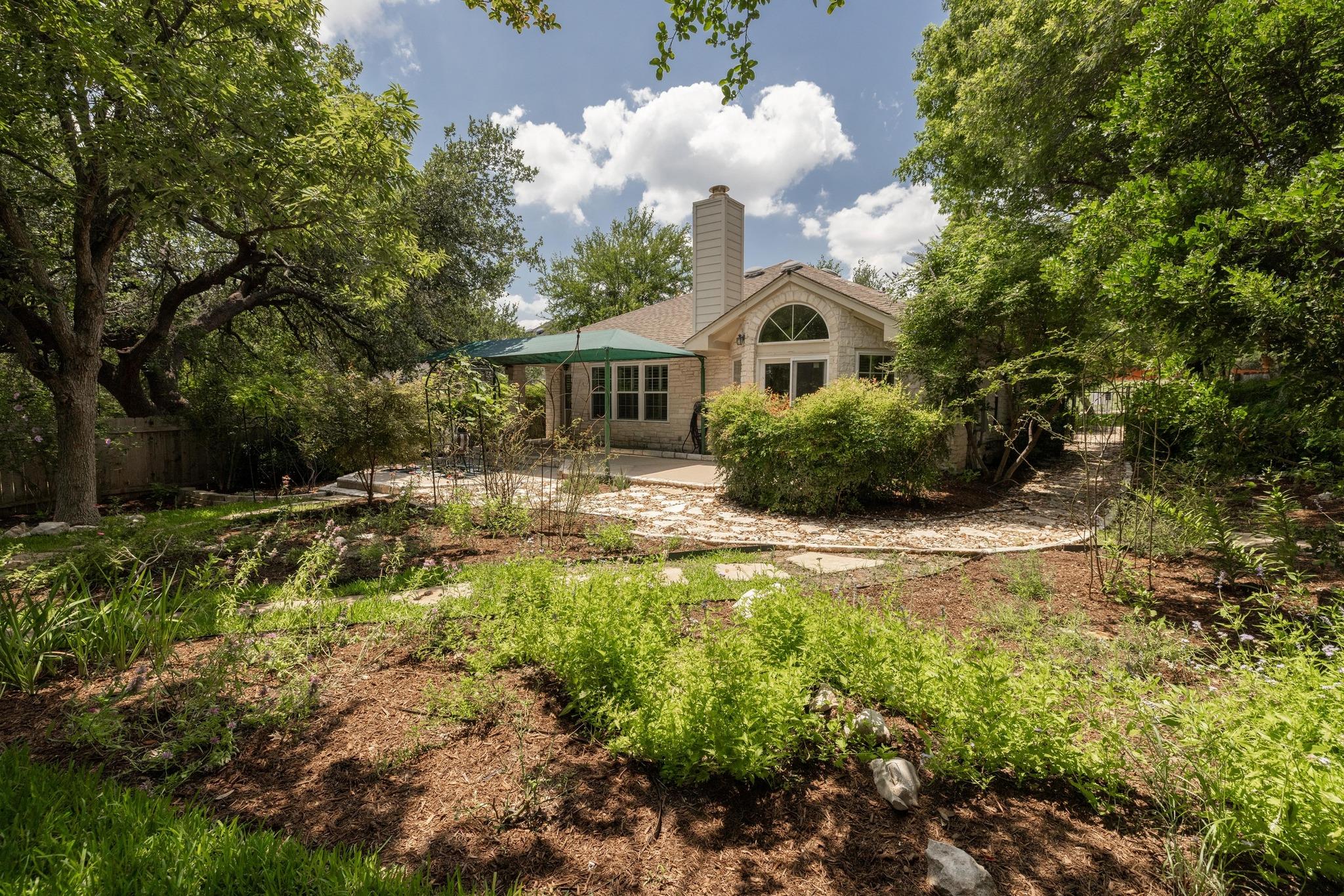 10909 Grapevine Ln, Austin, TX 78759